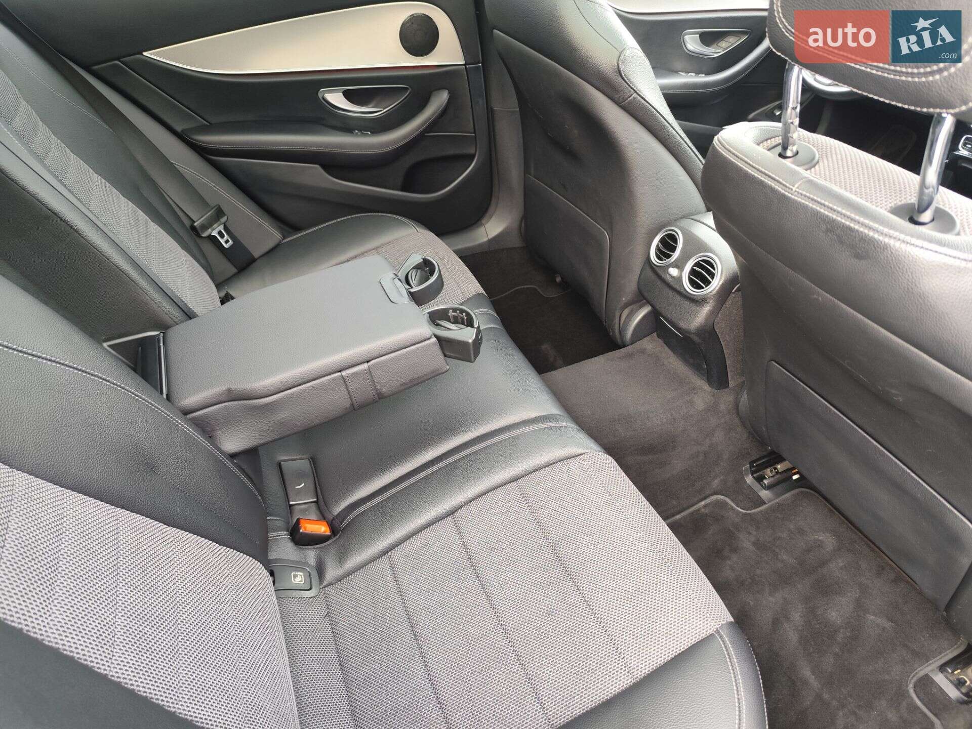 Mercedes-Benz E-Class 2017 VIN WDD2132041A290282 фото оголошення 22 з 23