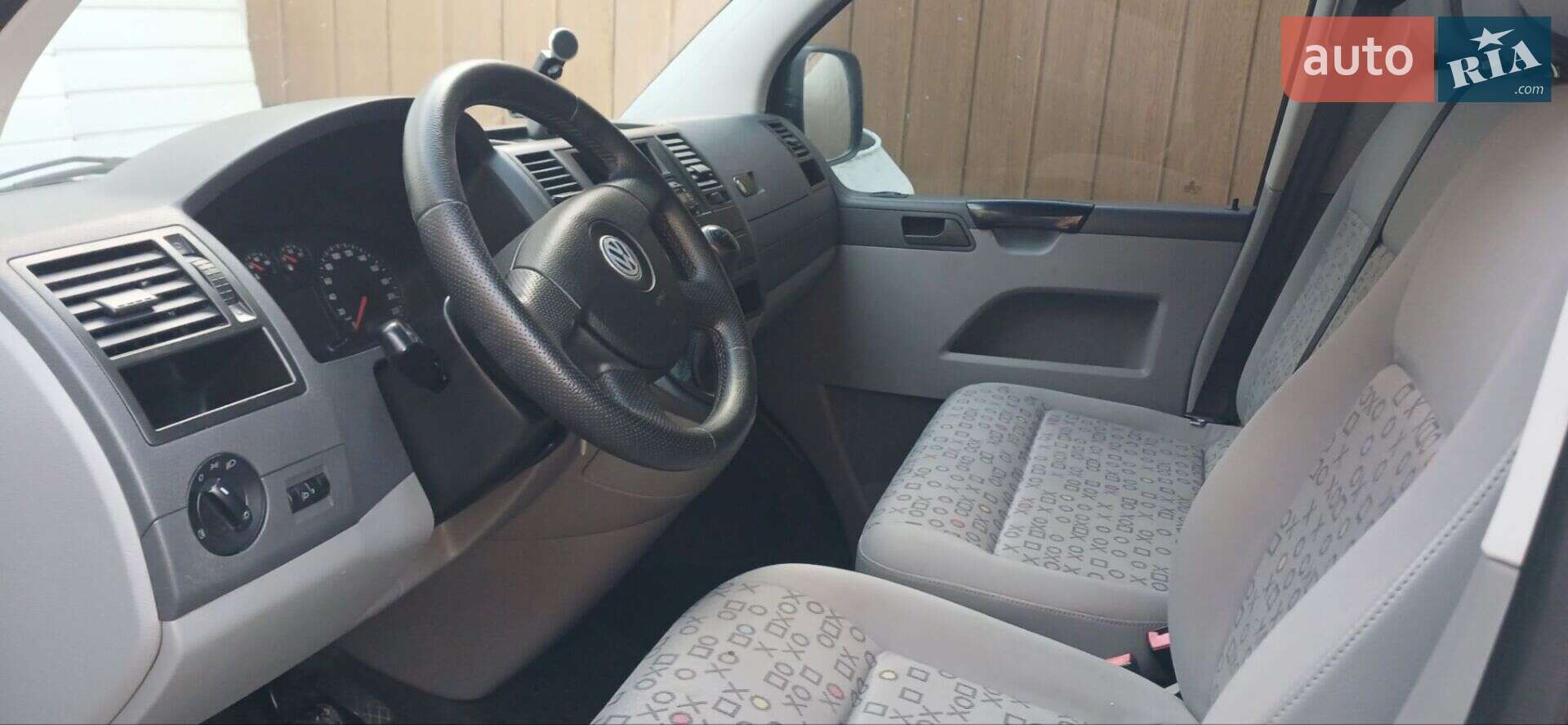 Volkswagen Caravelle 2008 VIN WV2ZZZ7HZ9H061130 фото оголошення 8 з 12