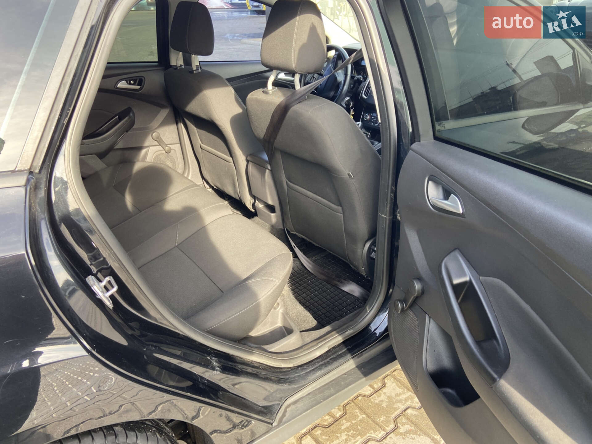 Ford Focus 2015 VIN WF06XXGCC6FE16754 фото оголошення 13 з 25