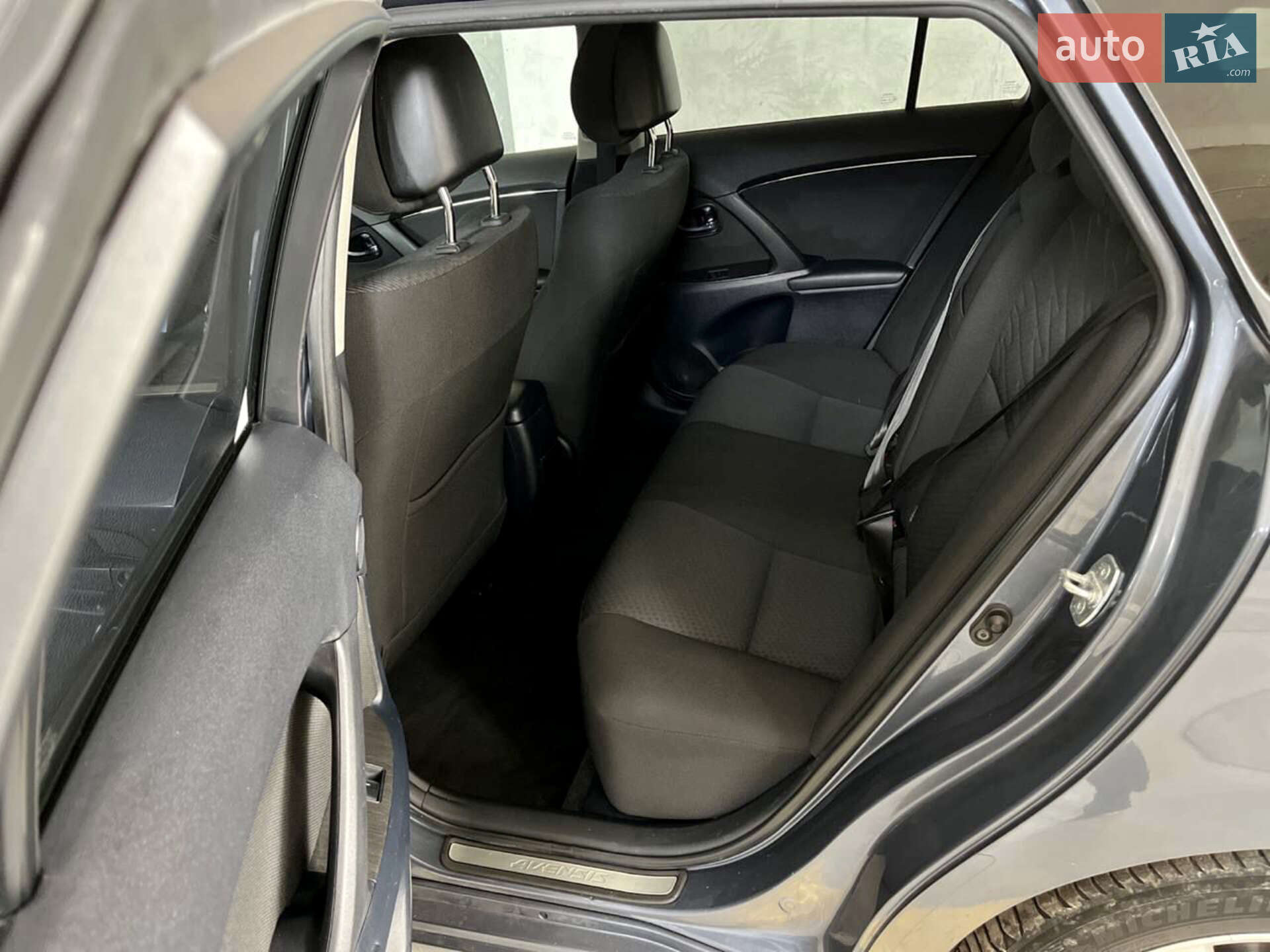 Toyota Avensis 2010 VIN SB1EB76LX0E018331 фото оголошення 18 з 25
