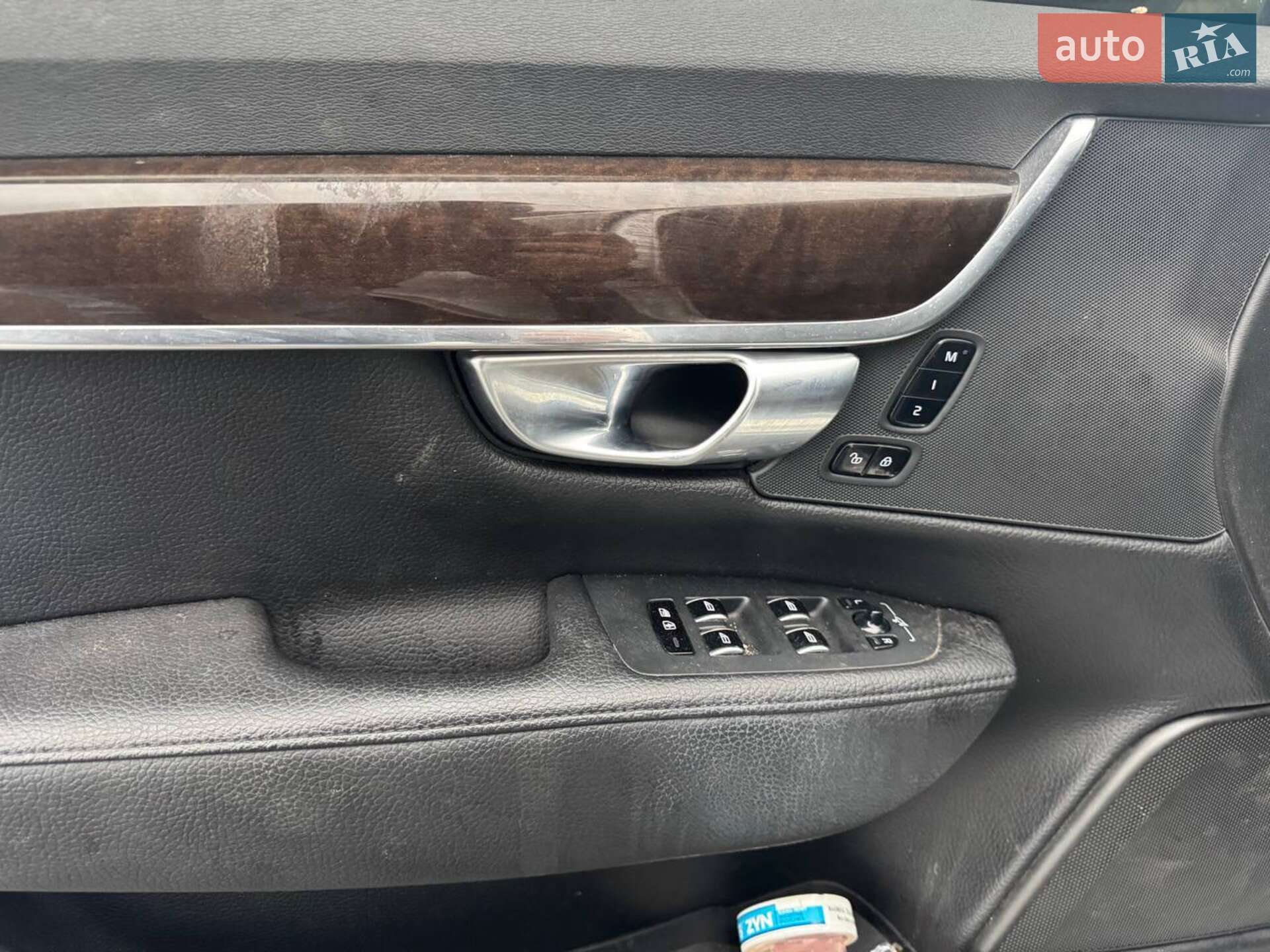 Volvo S90 2017 VIN LVY982MK9JP006386 фото оголошення 13 з 18