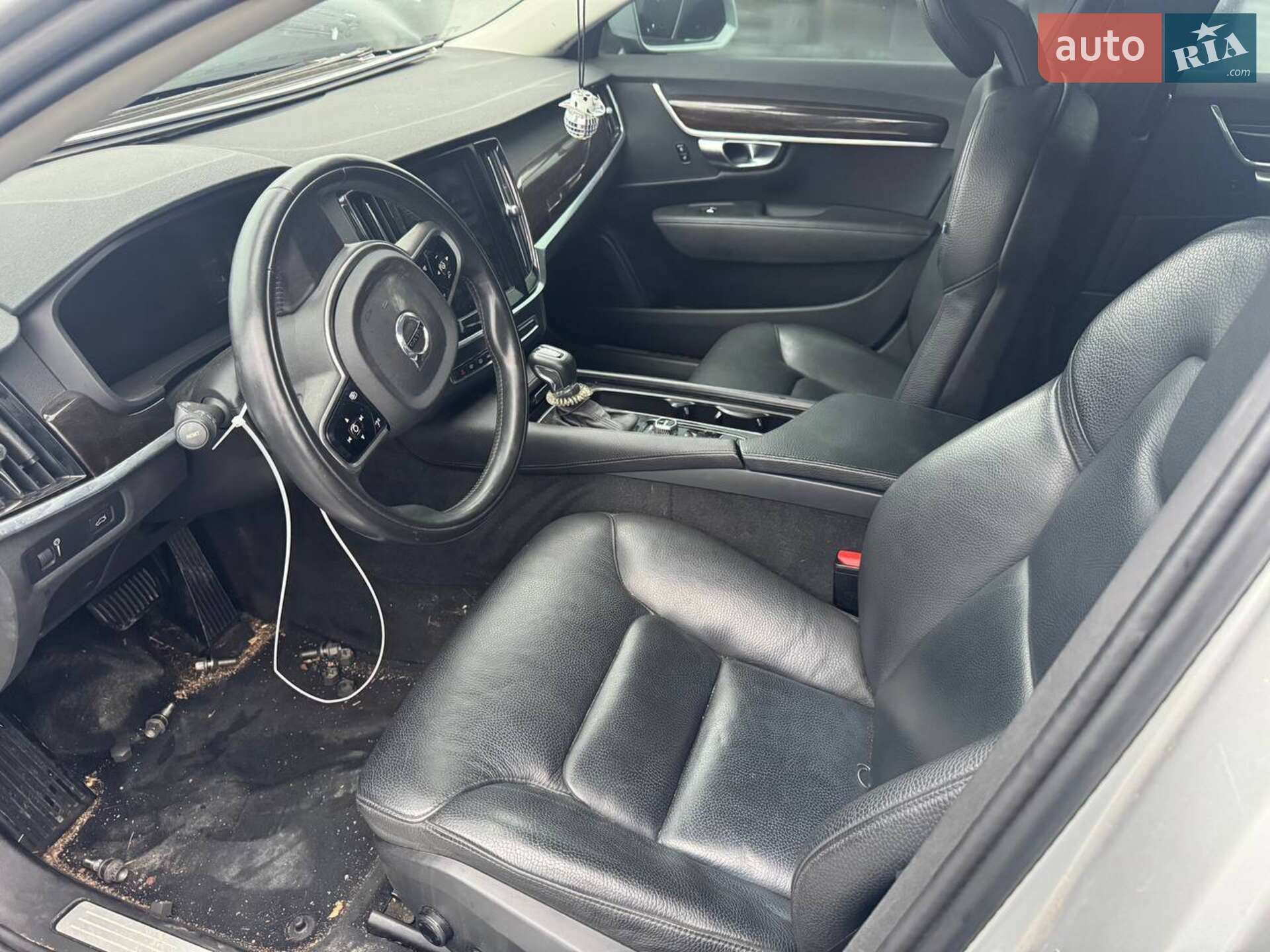 Volvo S90 2017 VIN LVY982MK9JP006386 фото оголошення 15 з 18