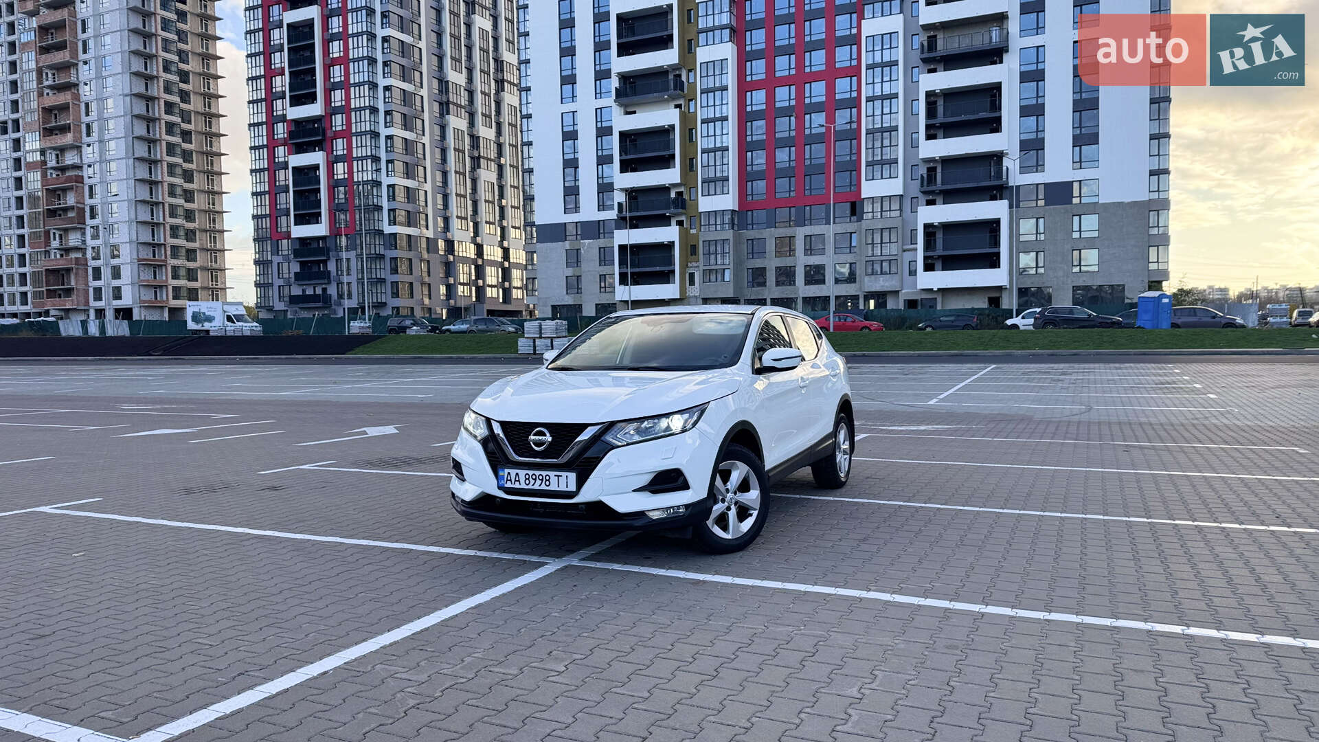Nissan Qashqai 2018 VIN SJNFEAJ11U2439726 фото оголошення 2 з 20