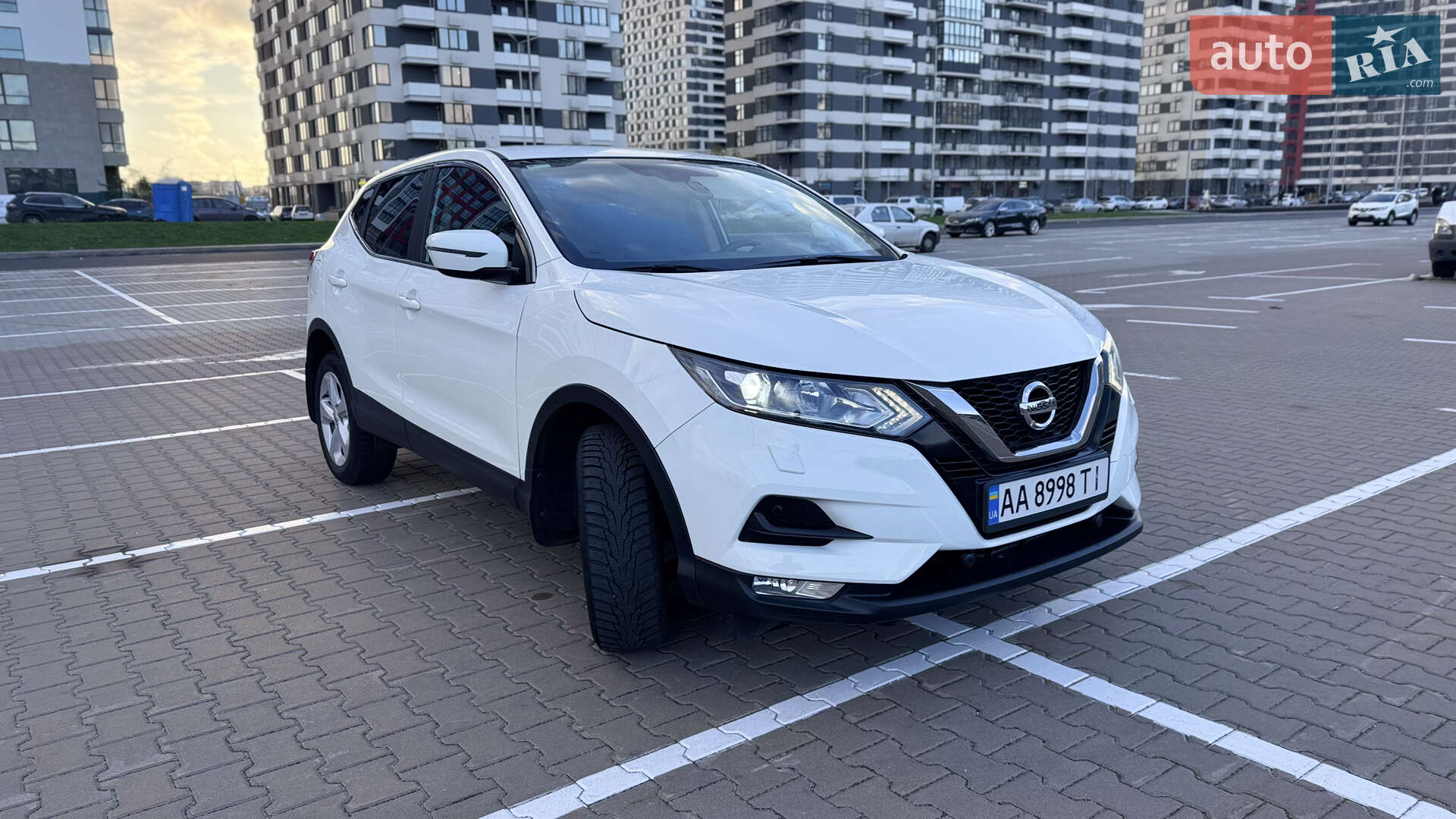 Nissan Qashqai 2018 VIN SJNFEAJ11U2439726 фото оголошення 3 з 20