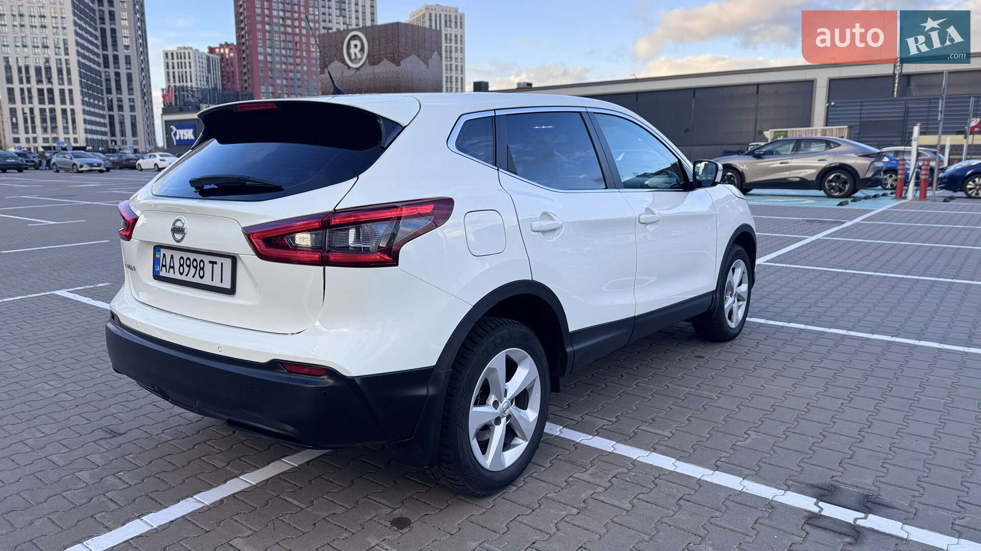 Nissan Qashqai 2018 VIN SJNFEAJ11U2439726 фото оголошення 8 з 20