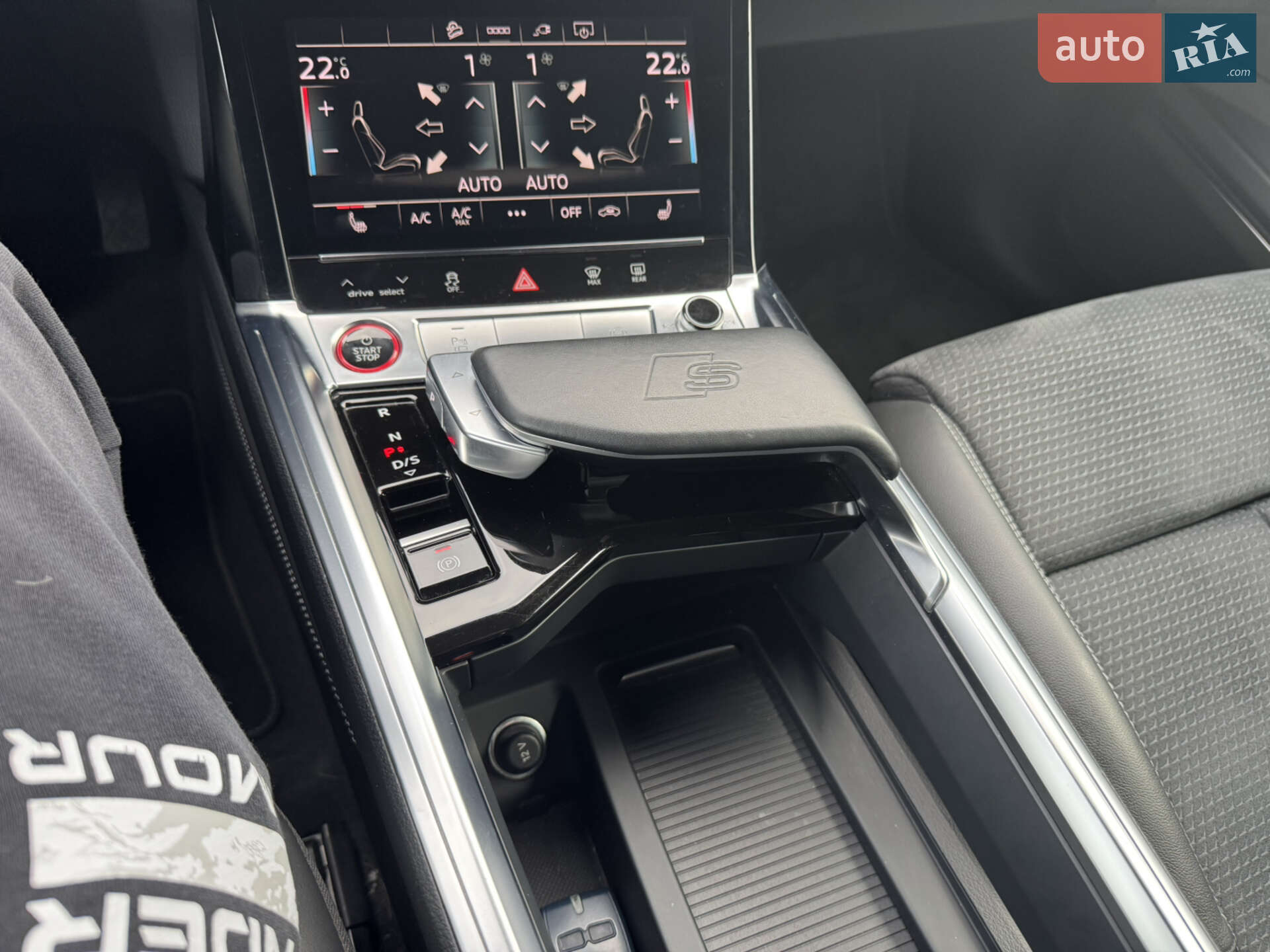 Audi e-tron S Sportback 2022 VIN WAUZZZGE6NB025562 фото оголошення 10 з 15
