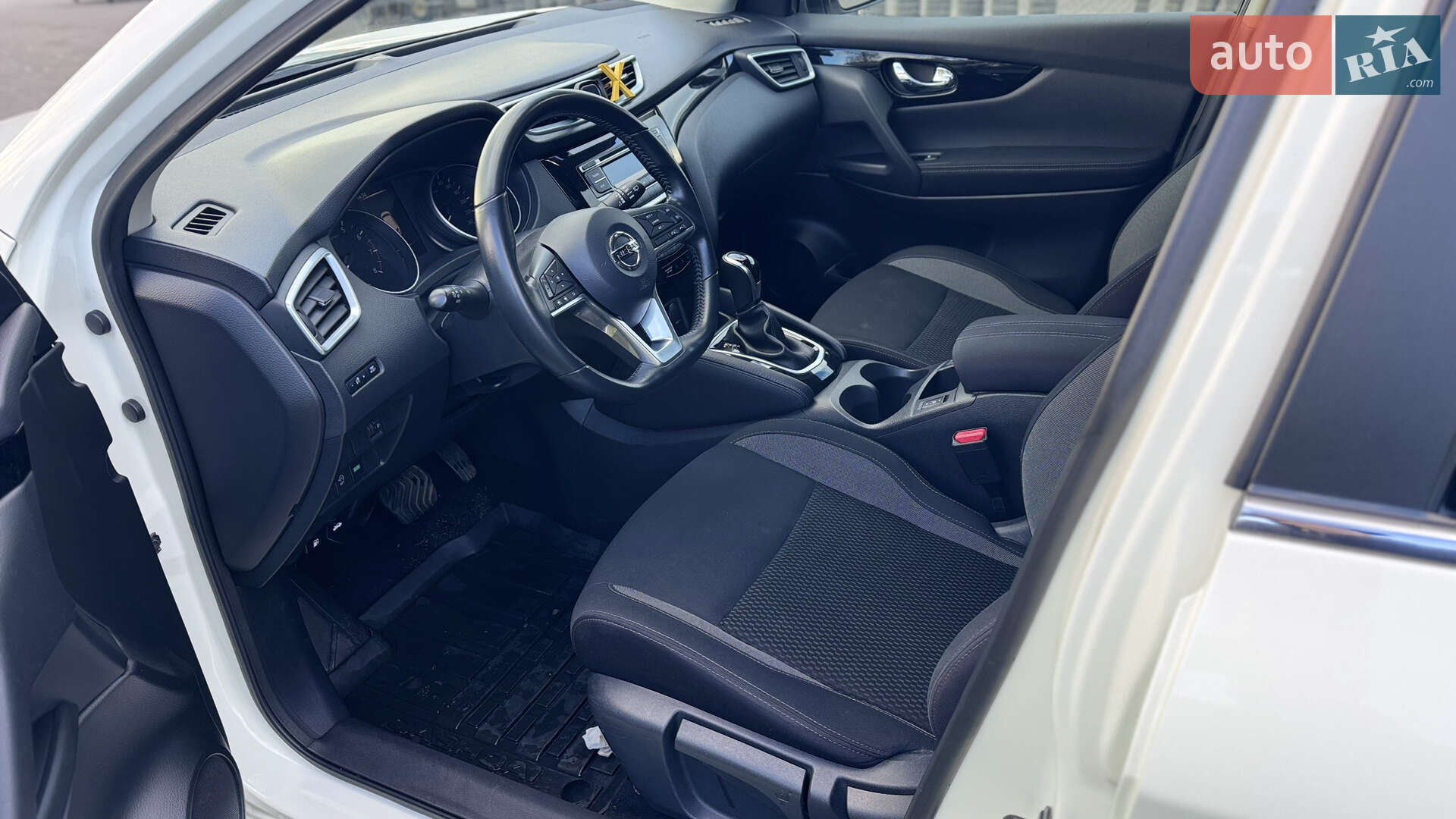 Nissan Qashqai 2018 VIN SJNFEAJ11U2439726 фото оголошення 18 з 20
