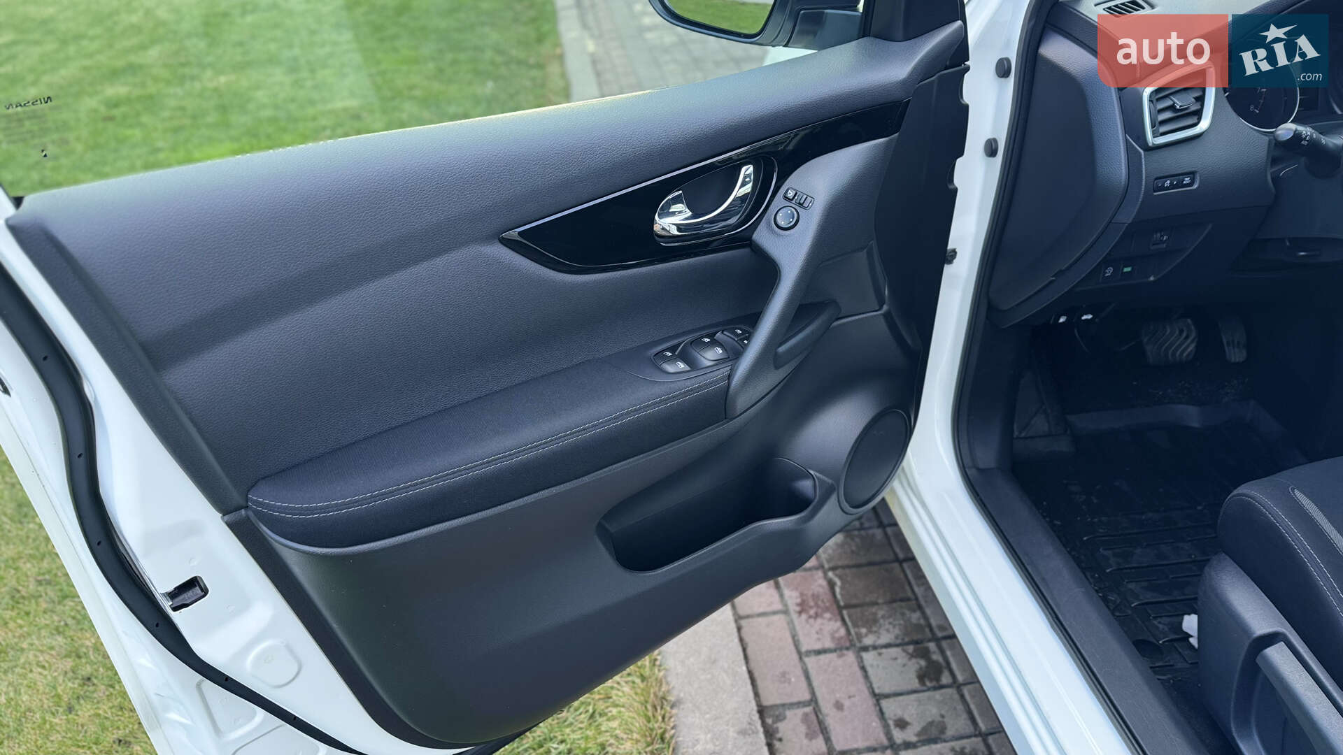 Nissan Qashqai 2018 VIN SJNFEAJ11U2439726 фото оголошення 19 з 20