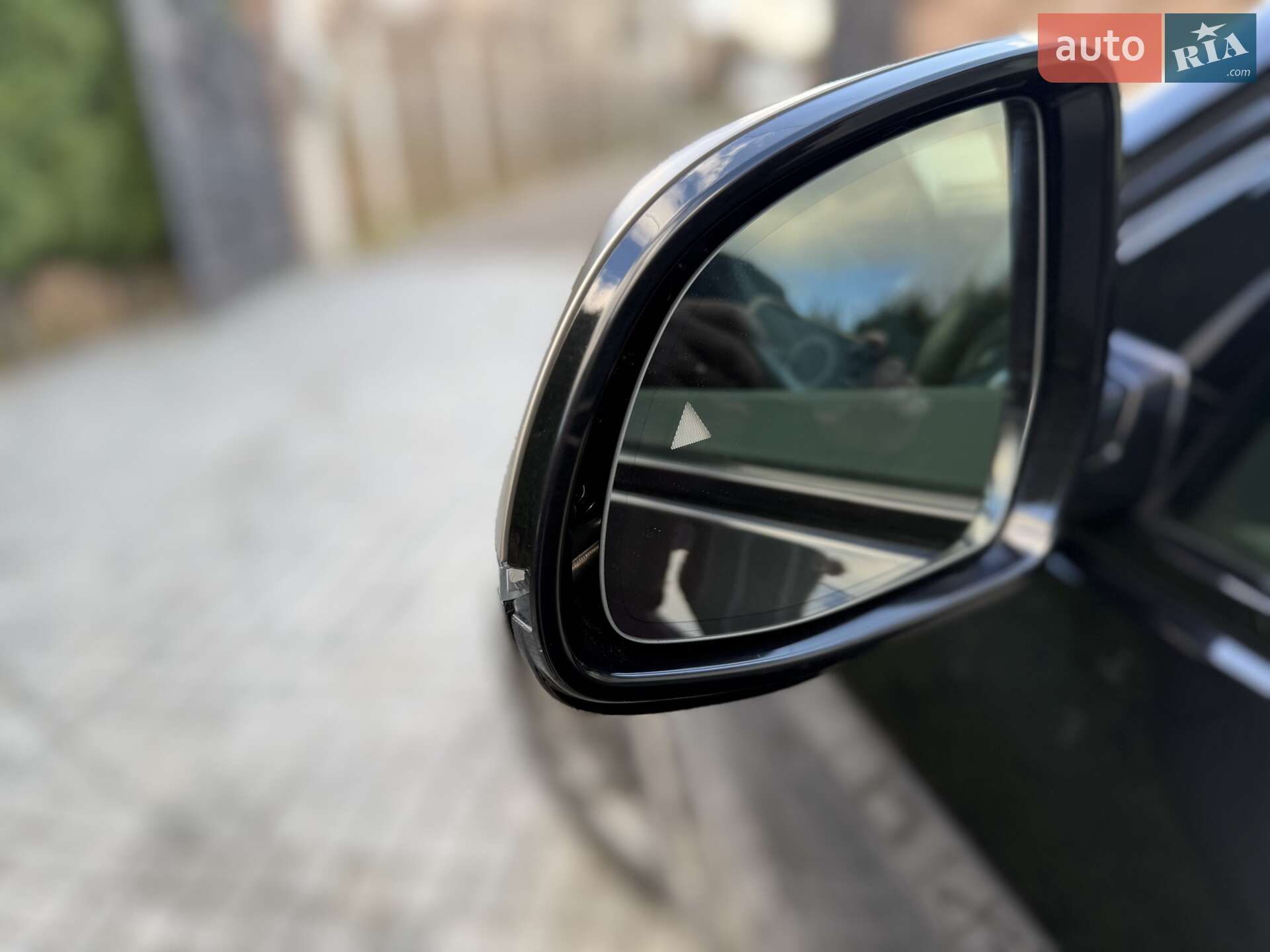 BMW X4 2019 VIN 5UXUJ5C59KLJ64026 фото оголошення 12 з 44