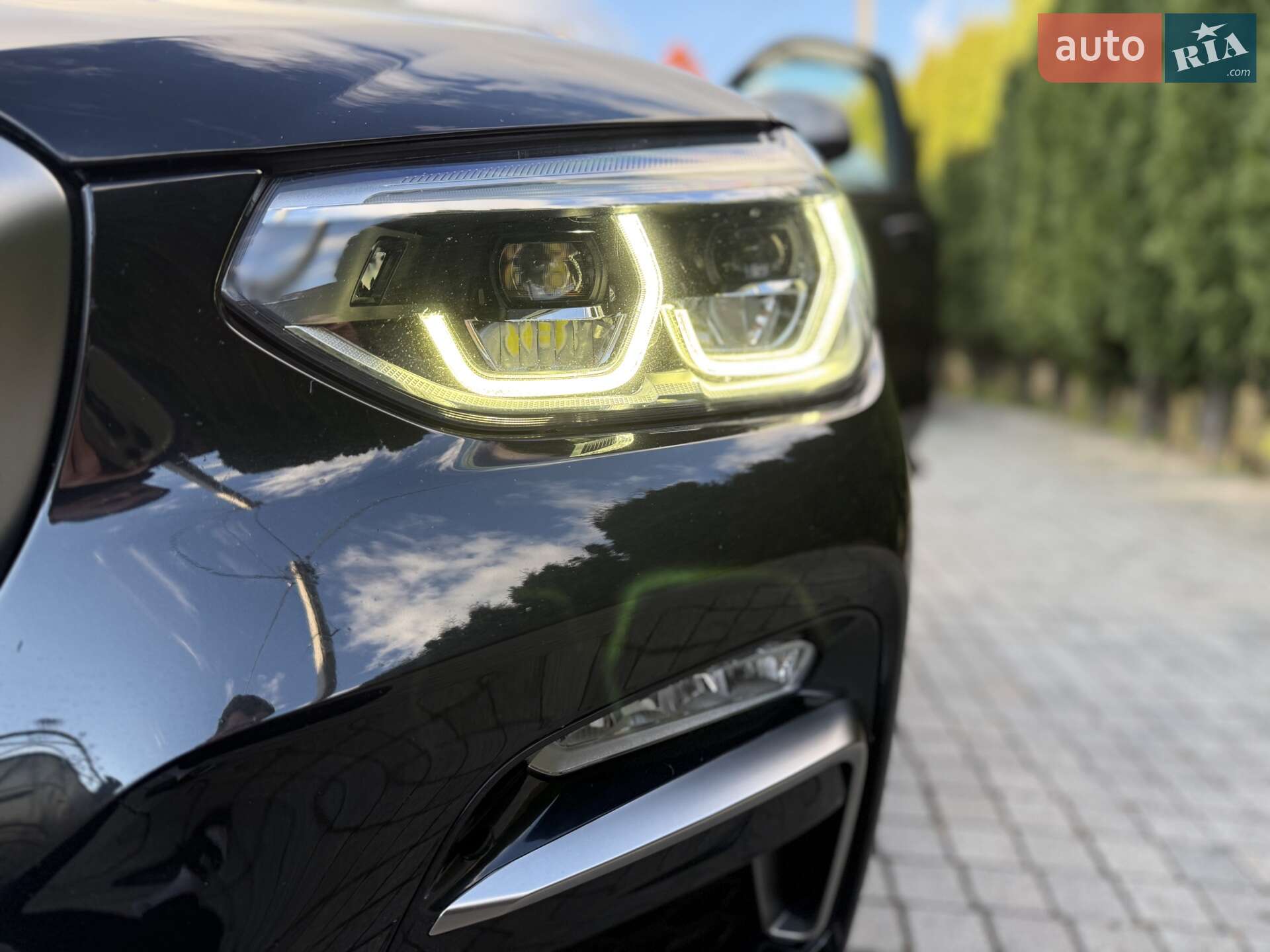 BMW X4 2019 VIN 5UXUJ5C59KLJ64026 фото оголошення 15 з 44