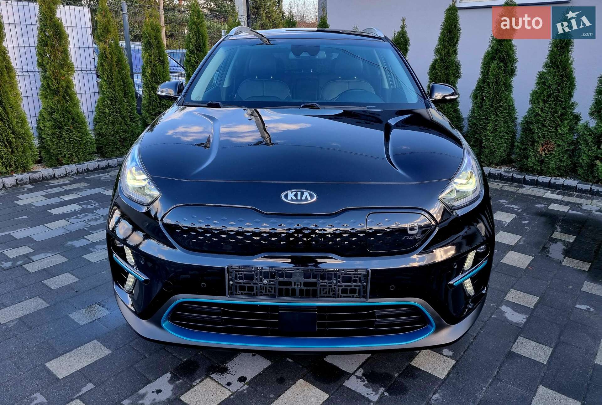 Kia Niro 2019 VIN KNACC81GFK5019719 фото оголошення 16 з 76