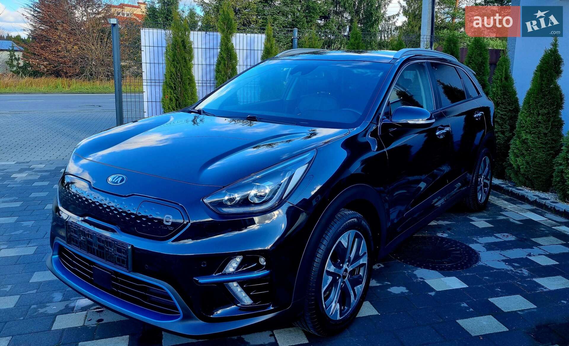 Kia Niro 2019 VIN KNACC81GFK5019719 фото оголошення 6 з 76