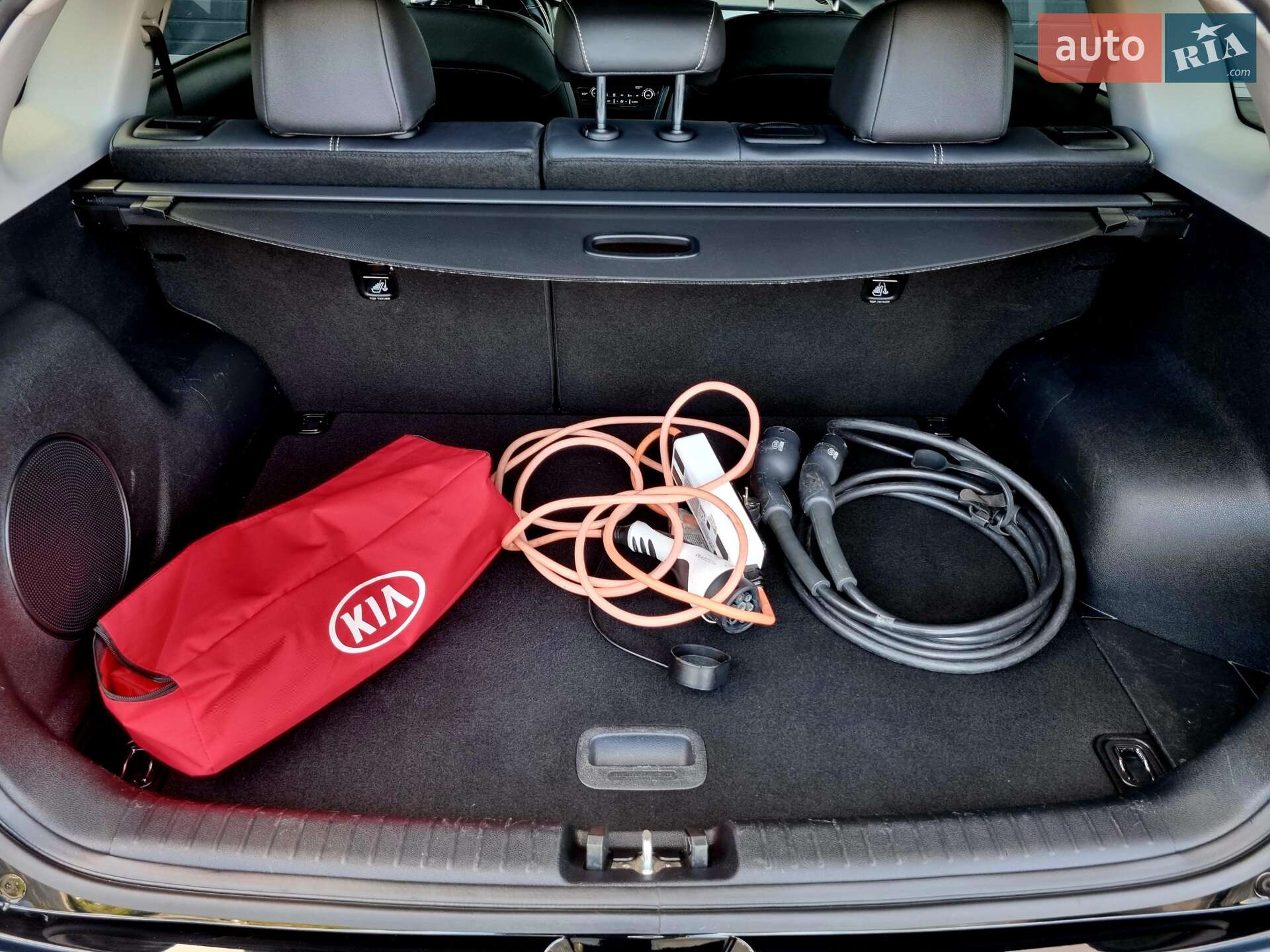 Kia Niro 2019 VIN KNACC81GFK5019719 фото оголошення 14 з 76