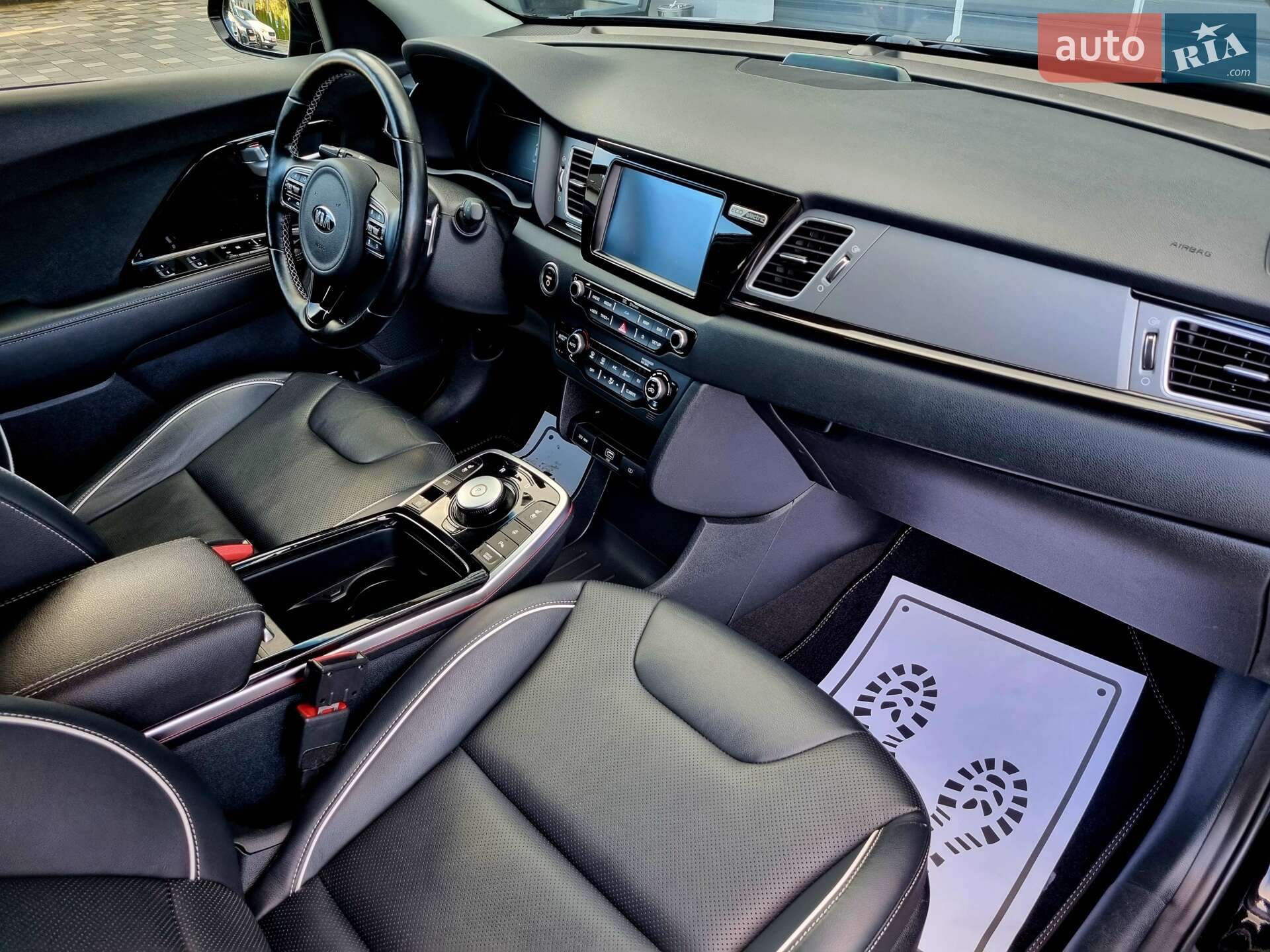 Kia Niro 2019 VIN KNACC81GFK5019719 фото оголошення 36 з 76