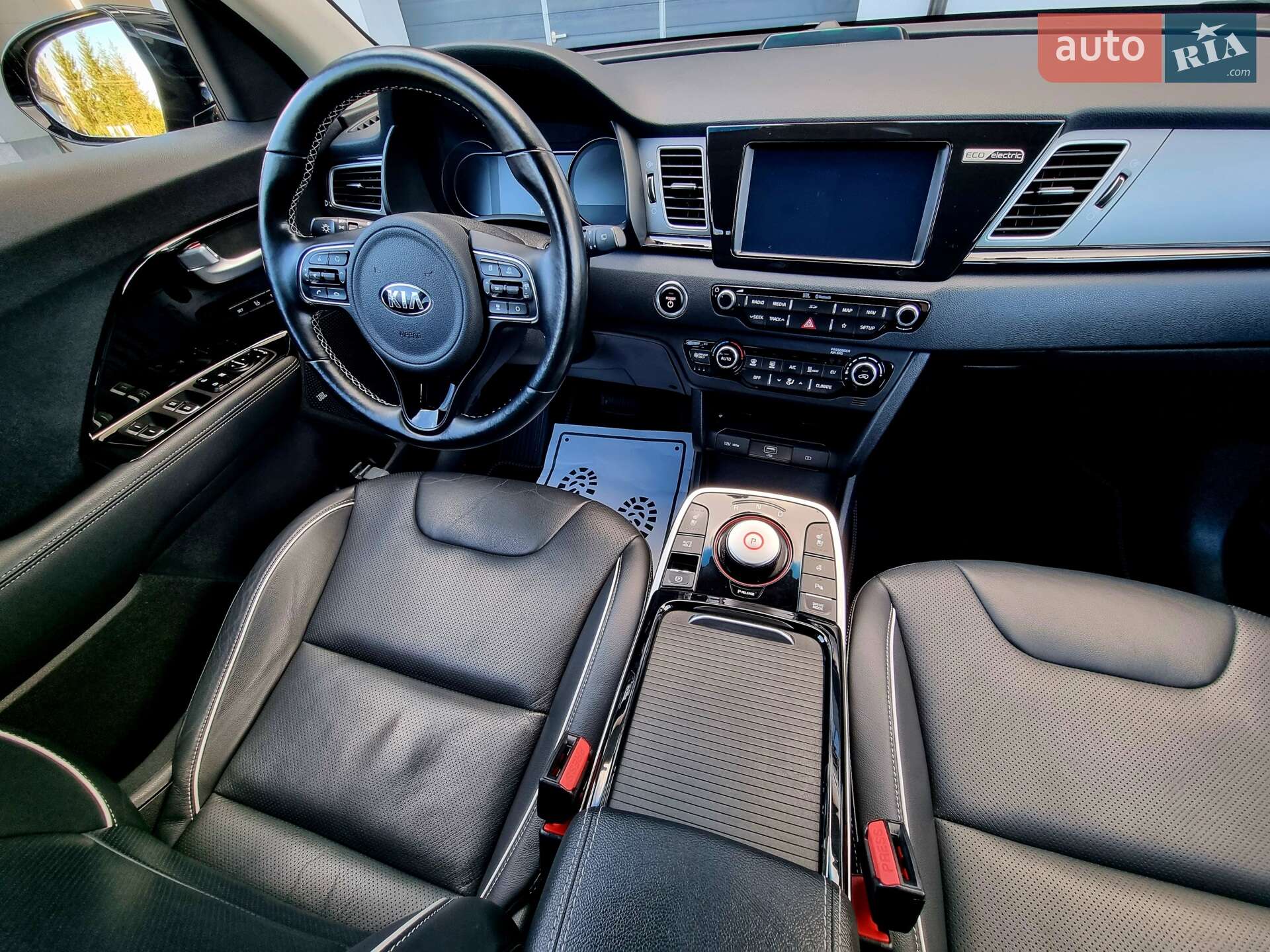 Kia Niro 2019 VIN KNACC81GFK5019719 фото оголошення 37 з 76