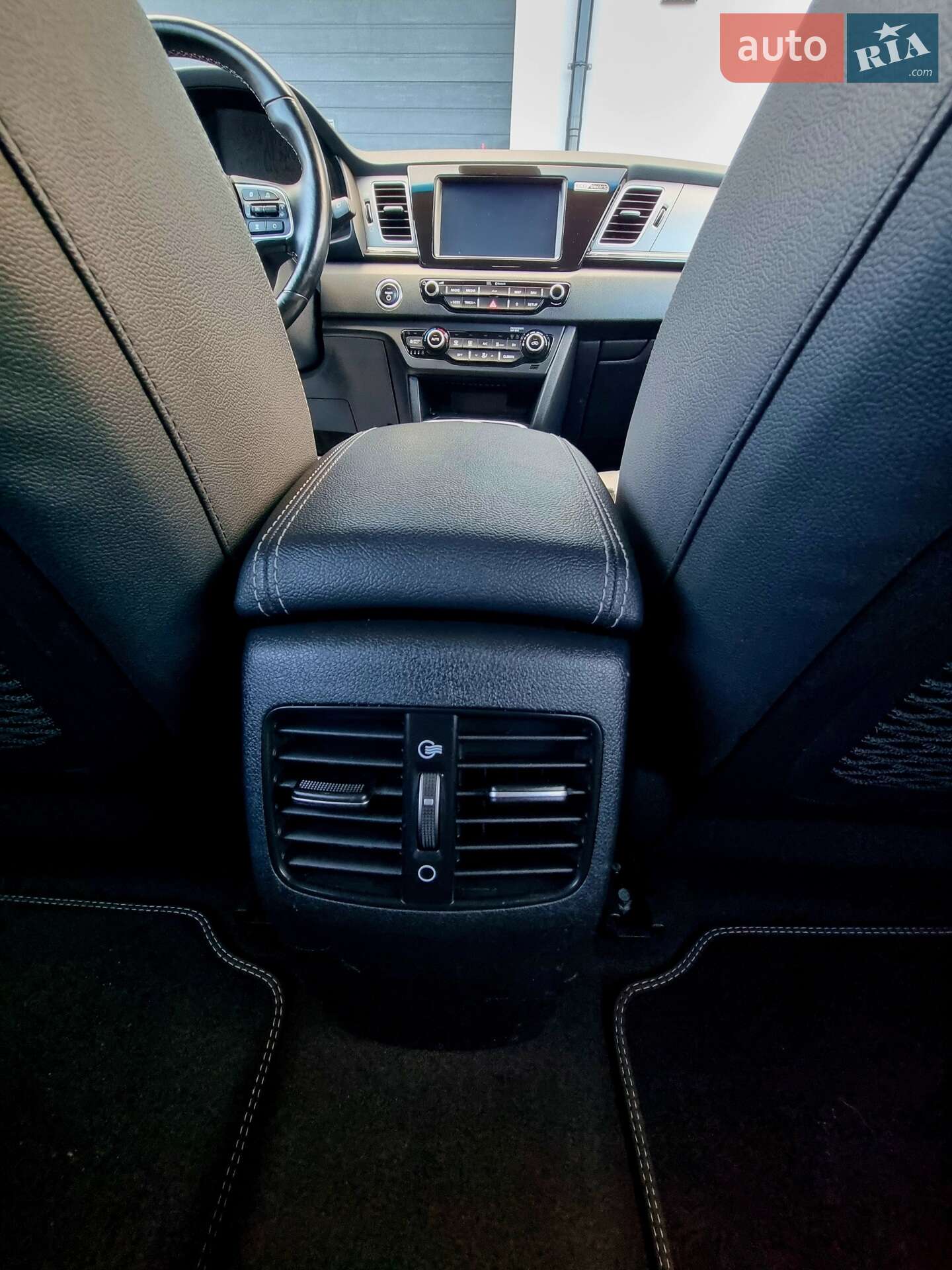 Kia Niro 2019 VIN KNACC81GFK5019719 фото оголошення 68 з 76