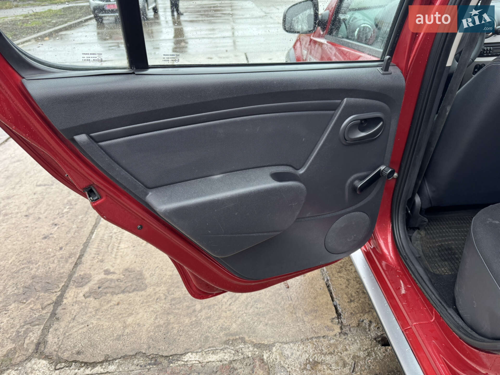 Dacia Sandero StepWay 2012 VIN UU1BSDM3K46935186 фото оголошення 2 з 33