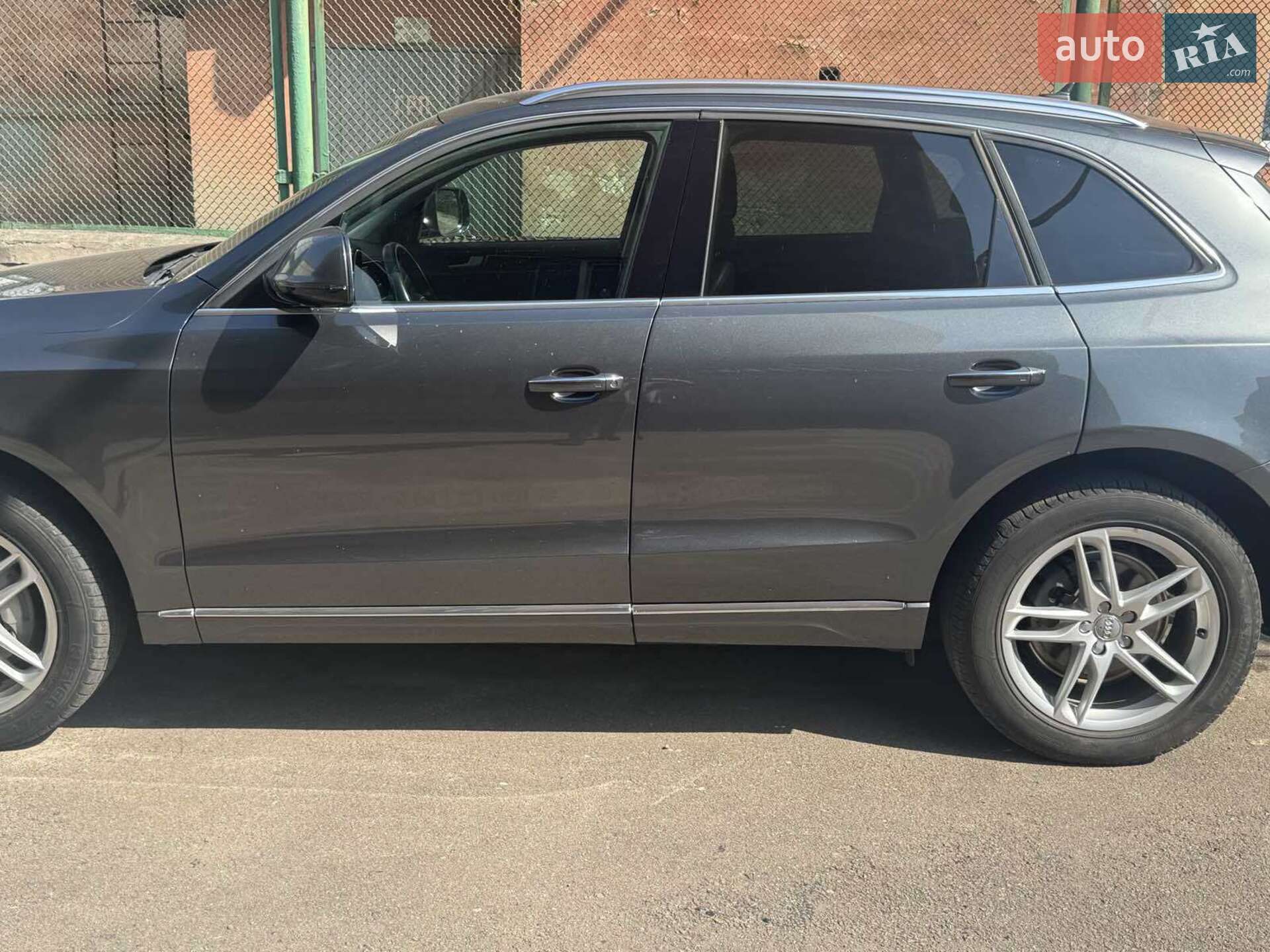 Audi Q5 2015 VIN WA1CFAFPXFA120455 фото оголошення 13 з 14