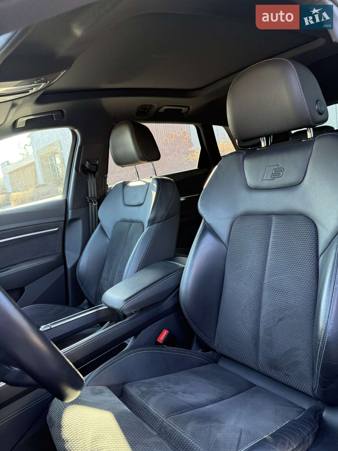 Audi e-tron 2021 VIN WAUZZZGEXMB024851 фото оголошення 9 з 16