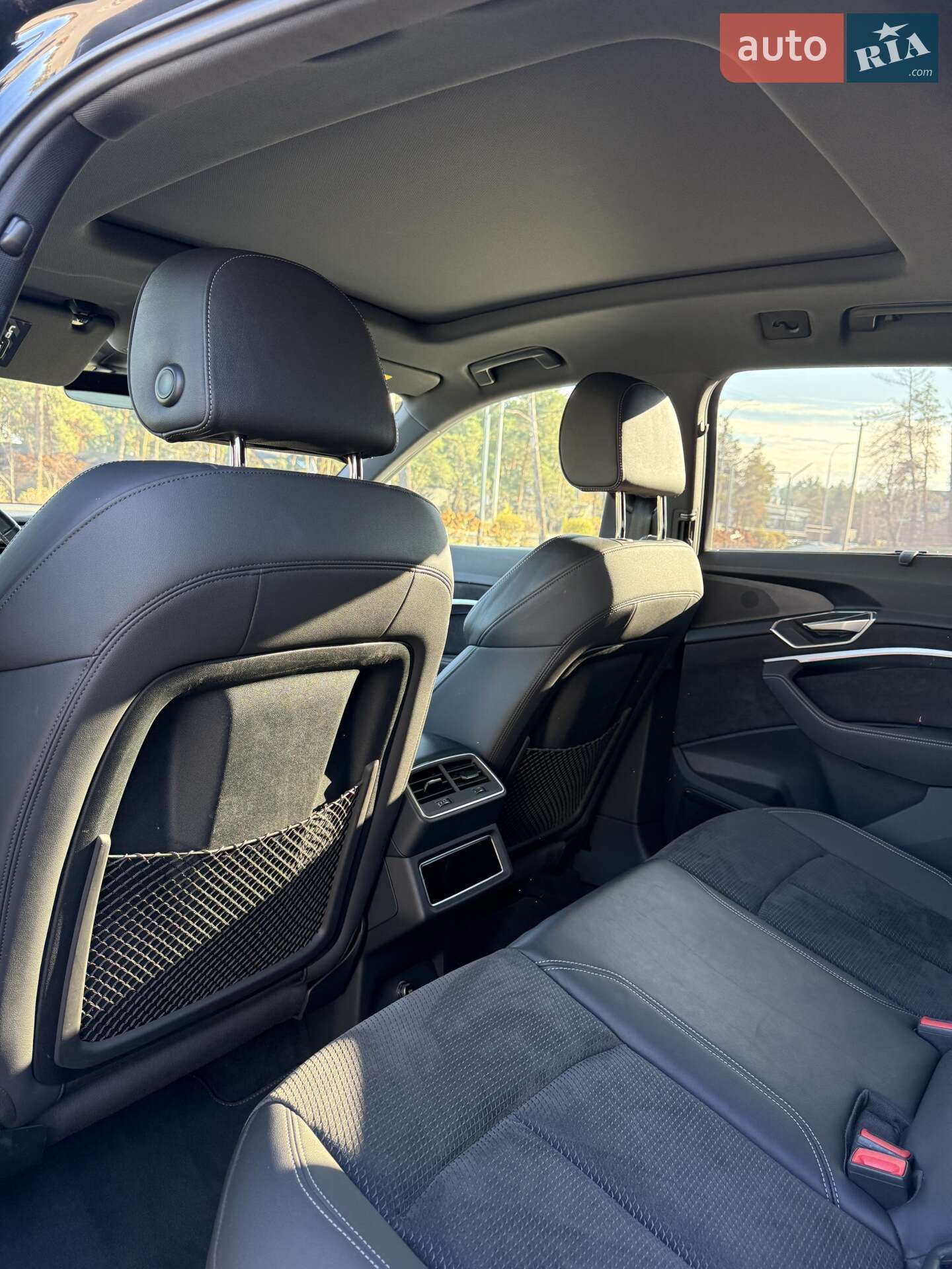 Audi e-tron 2021 VIN WAUZZZGEXMB024851 фото оголошення 12 з 16