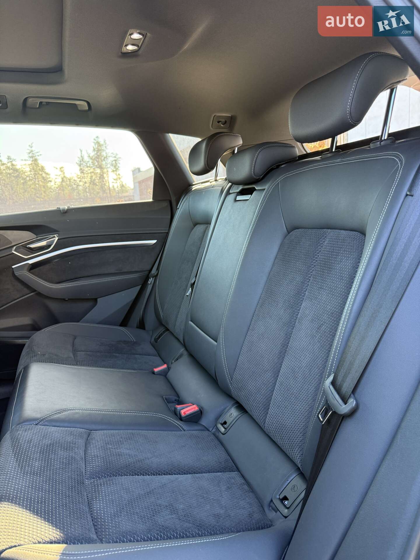 Audi e-tron 2021 VIN WAUZZZGEXMB024851 фото оголошення 13 з 16