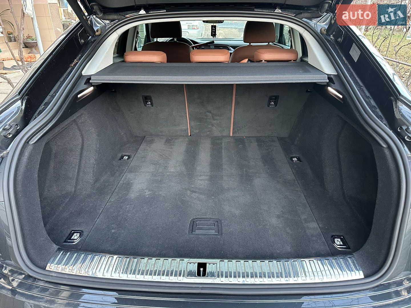 Audi e-tron Sportback 2021 VIN WAUZZZGE8NB015809 фото оголошення 14 з 14