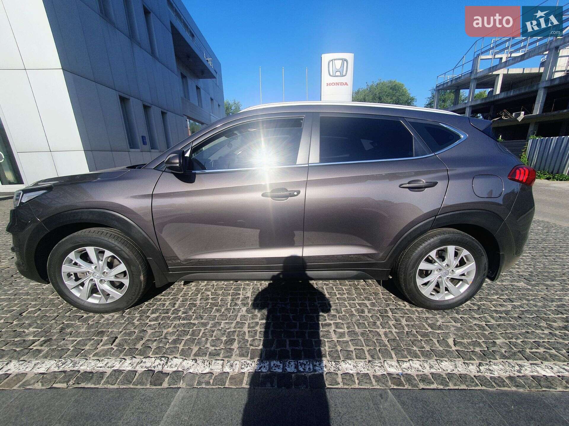 Hyundai Tucson 2019 VIN TMAJ3813BLJ004198 фото оголошення 4 з 17