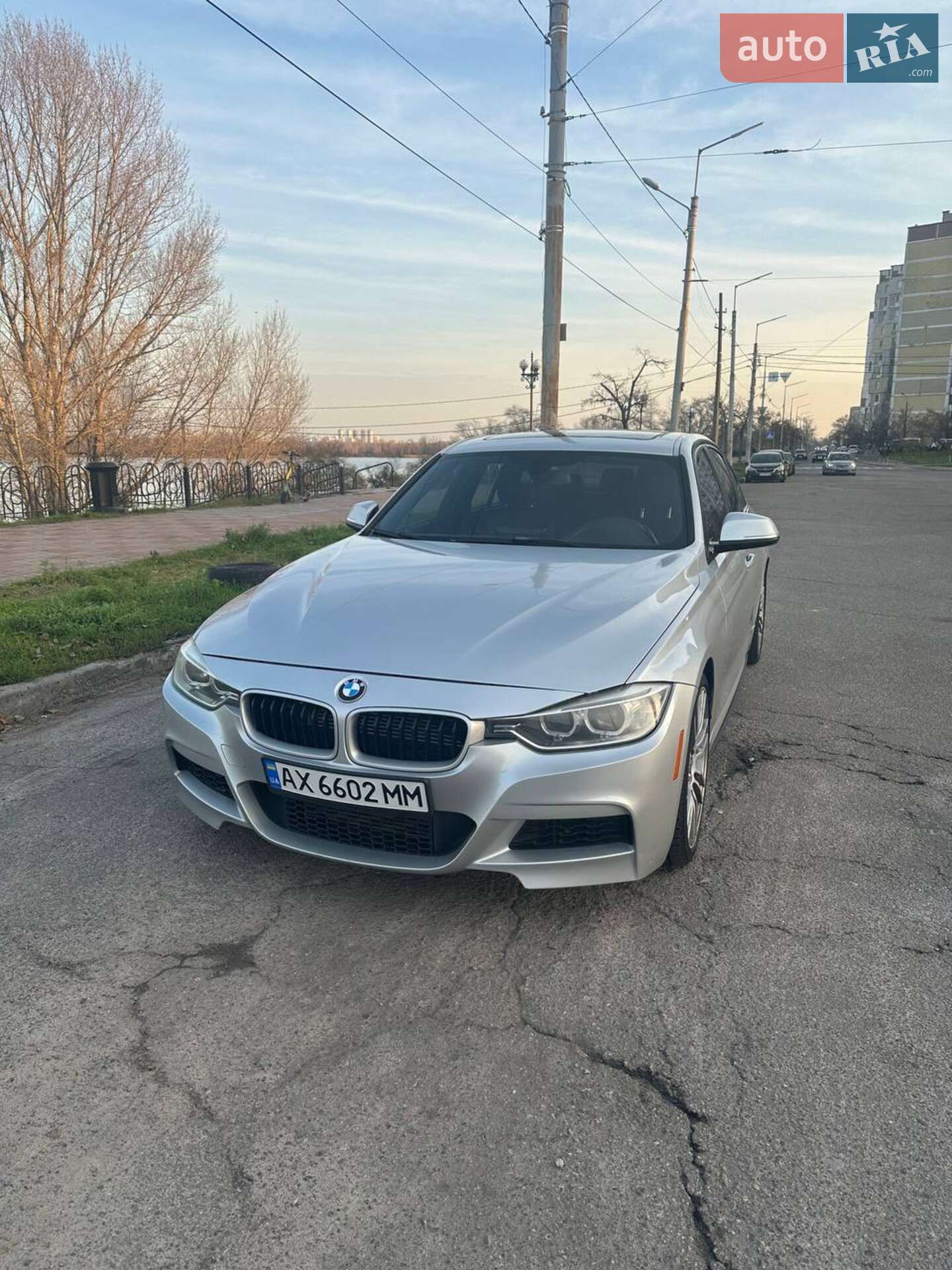 BMW 3 Series 2013 VIN WBA3A9C54DF476161 фото оголошення 2 з 14