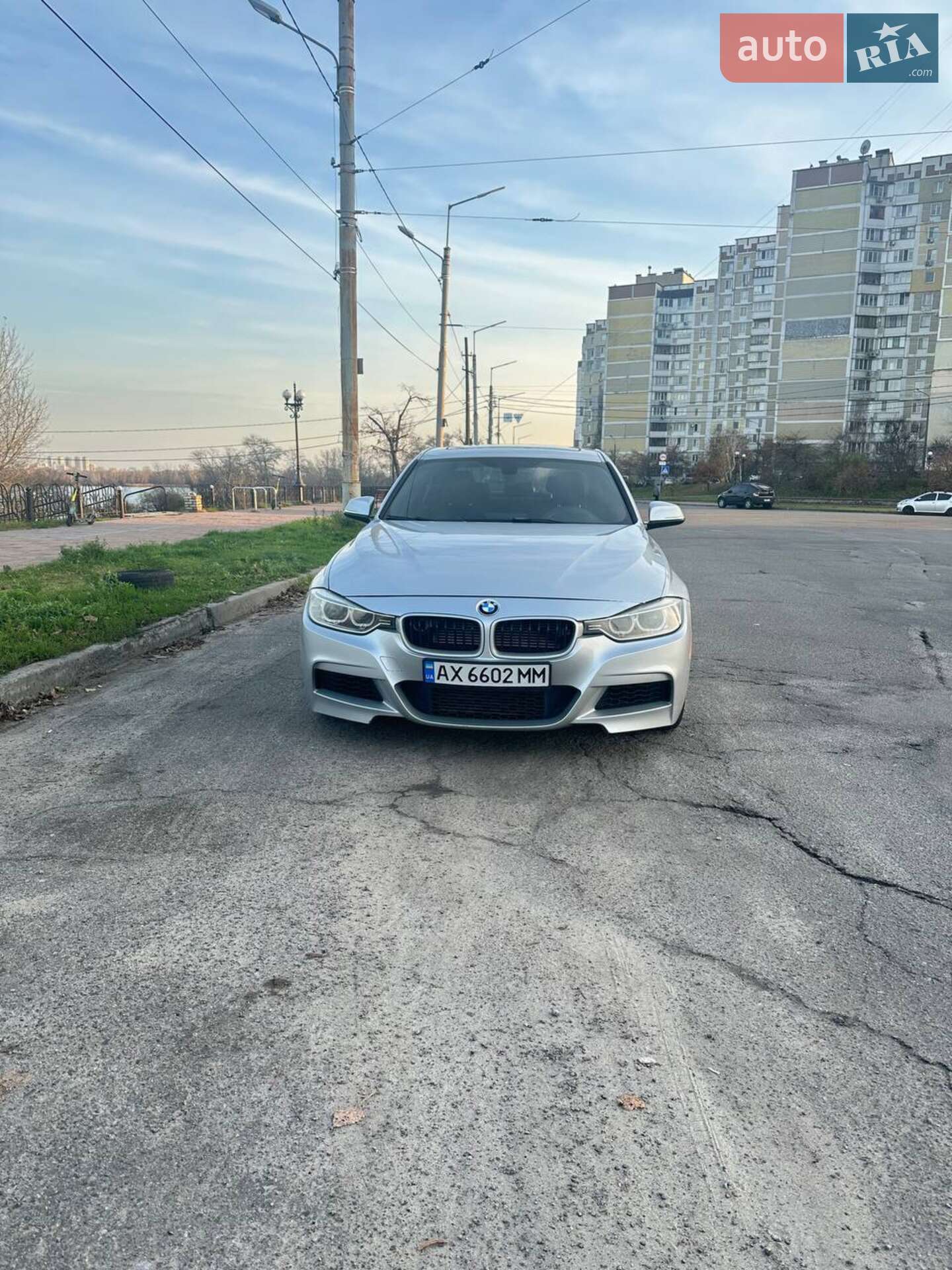 BMW 3 Series 2013 VIN WBA3A9C54DF476161 фото оголошення 3 з 14