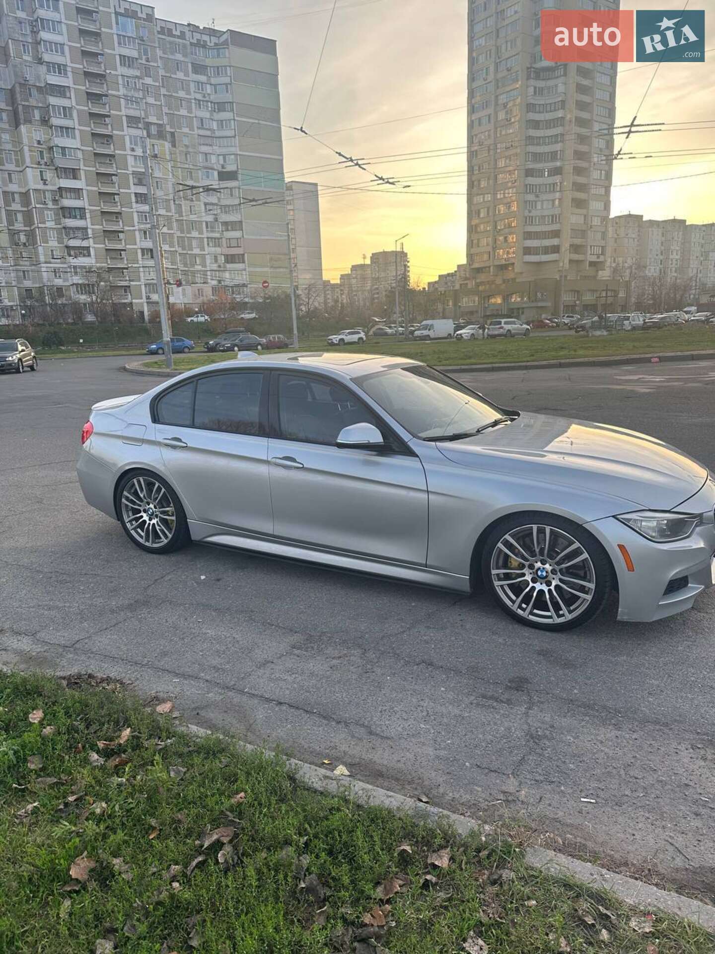 BMW 3 Series 2013 VIN WBA3A9C54DF476161 фото оголошення 10 з 14
