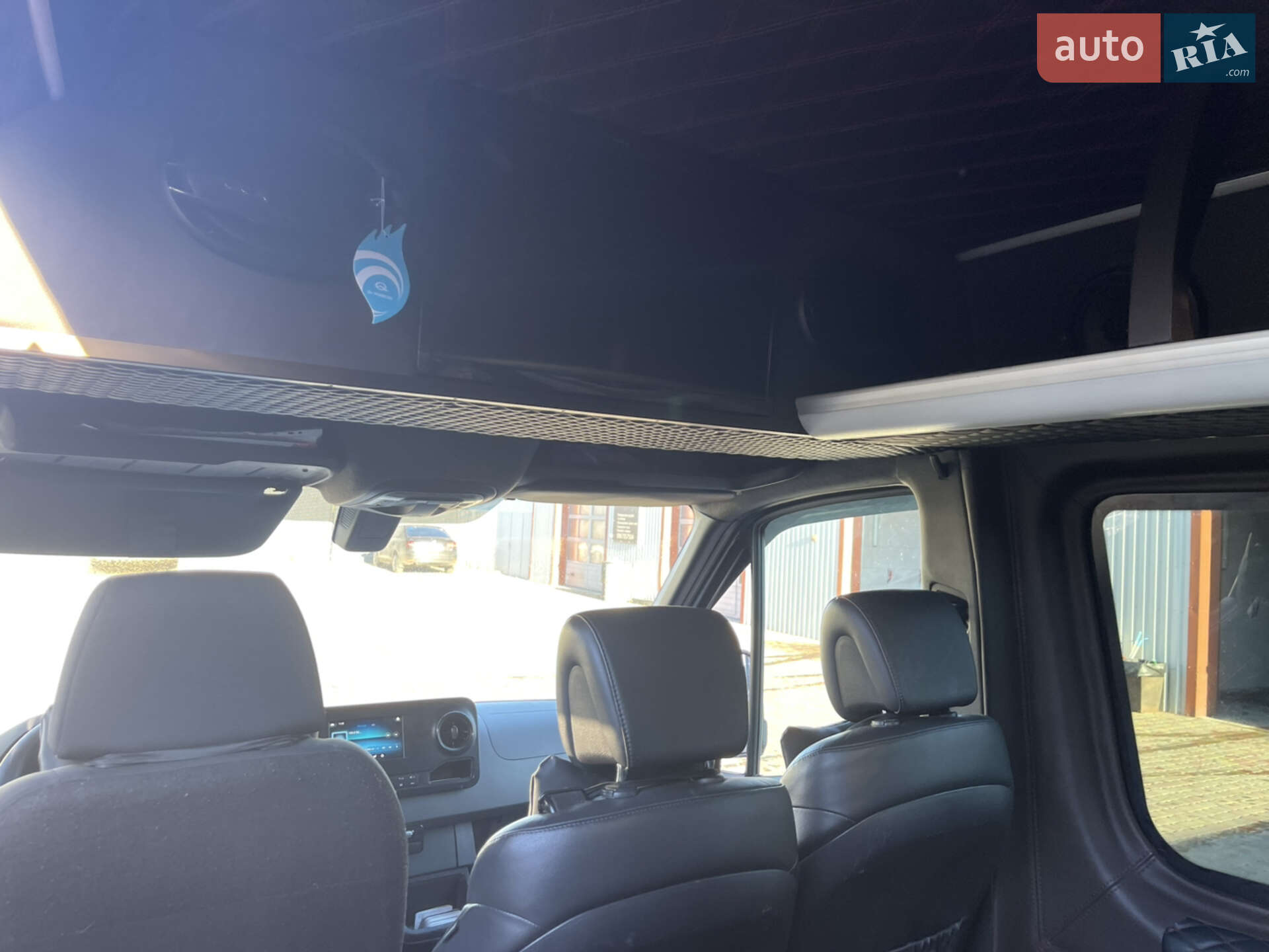 Mercedes-Benz Sprinter 2018 VIN WDB9106332P038530 фото оголошення 18 з 37