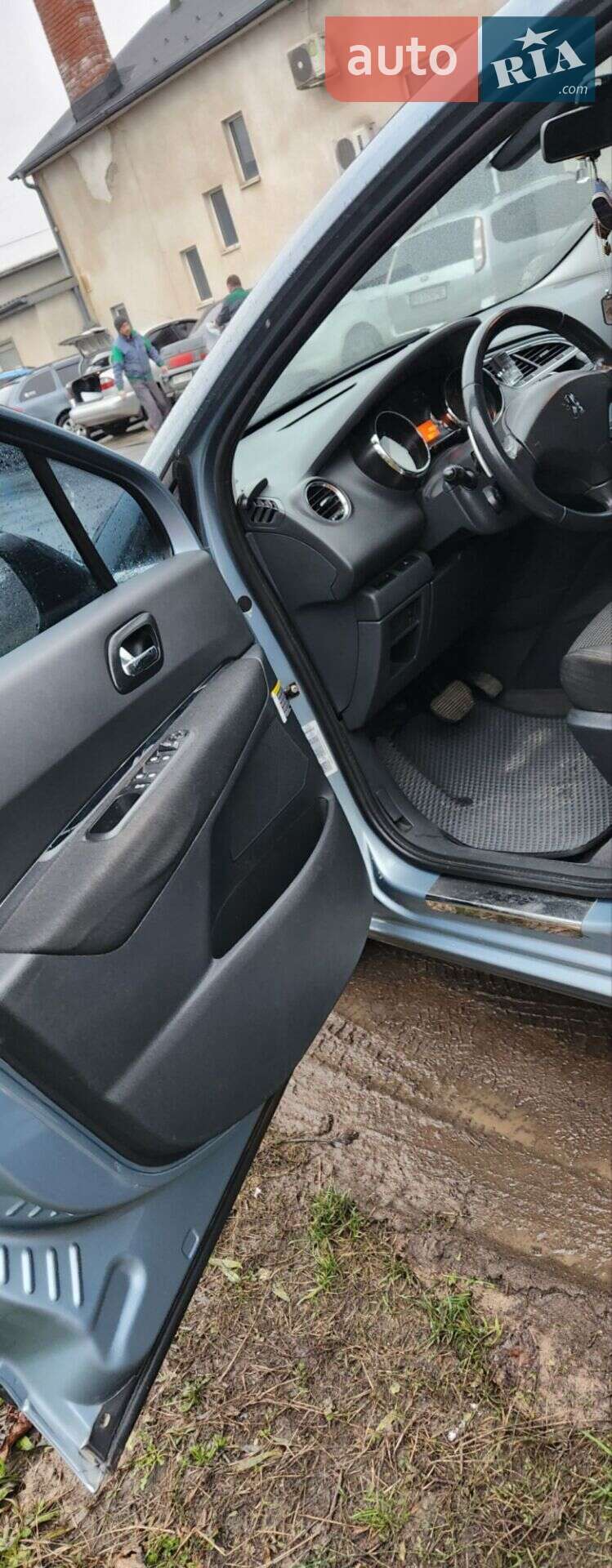 Peugeot 5008 2010 VIN VF30E9HR8AS299810 фото оголошення 7 з 10