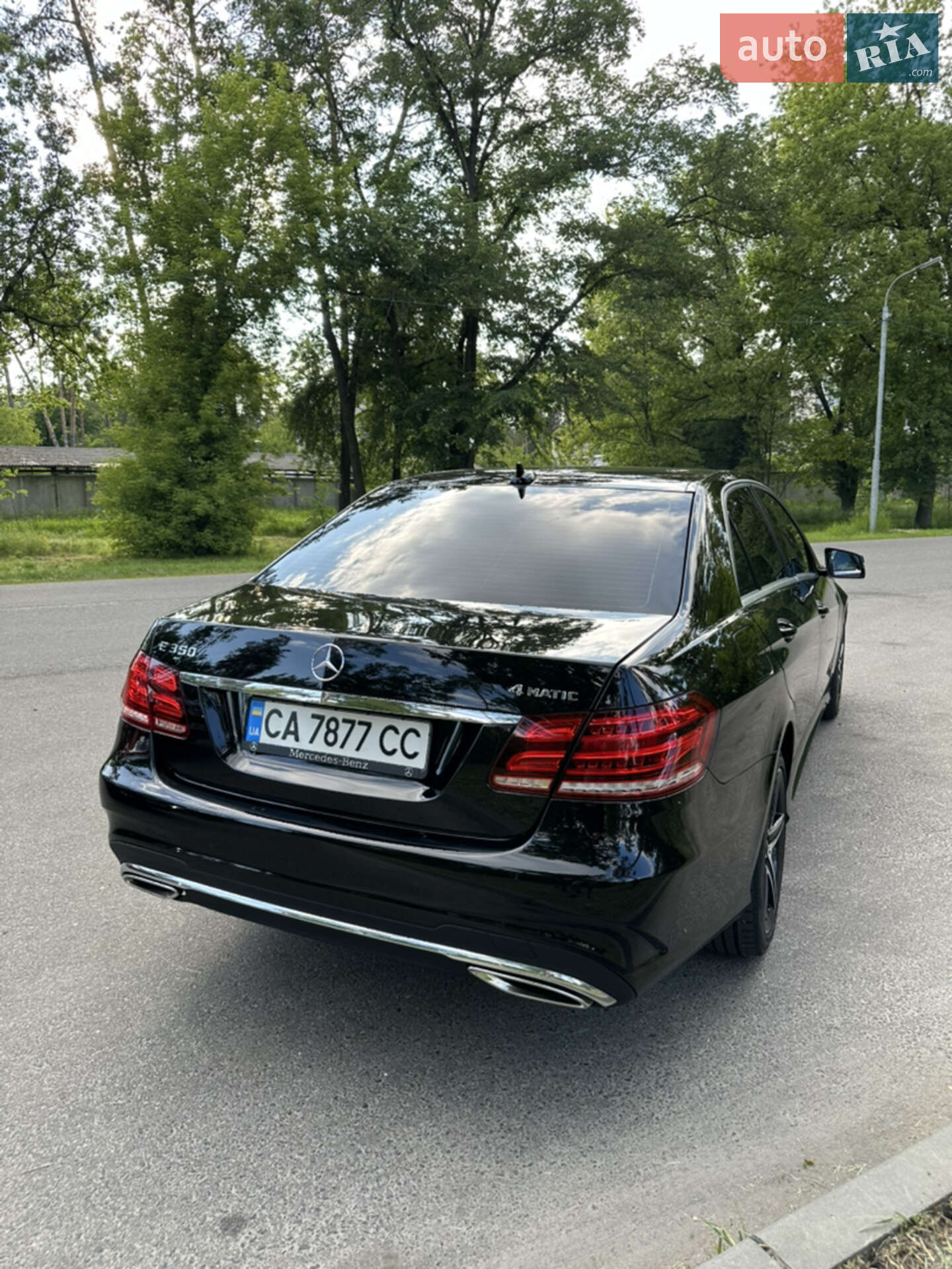Mercedes-Benz E-Class 2013 VIN WDDHF8JB0EA845454 фото оголошення 4 з 20