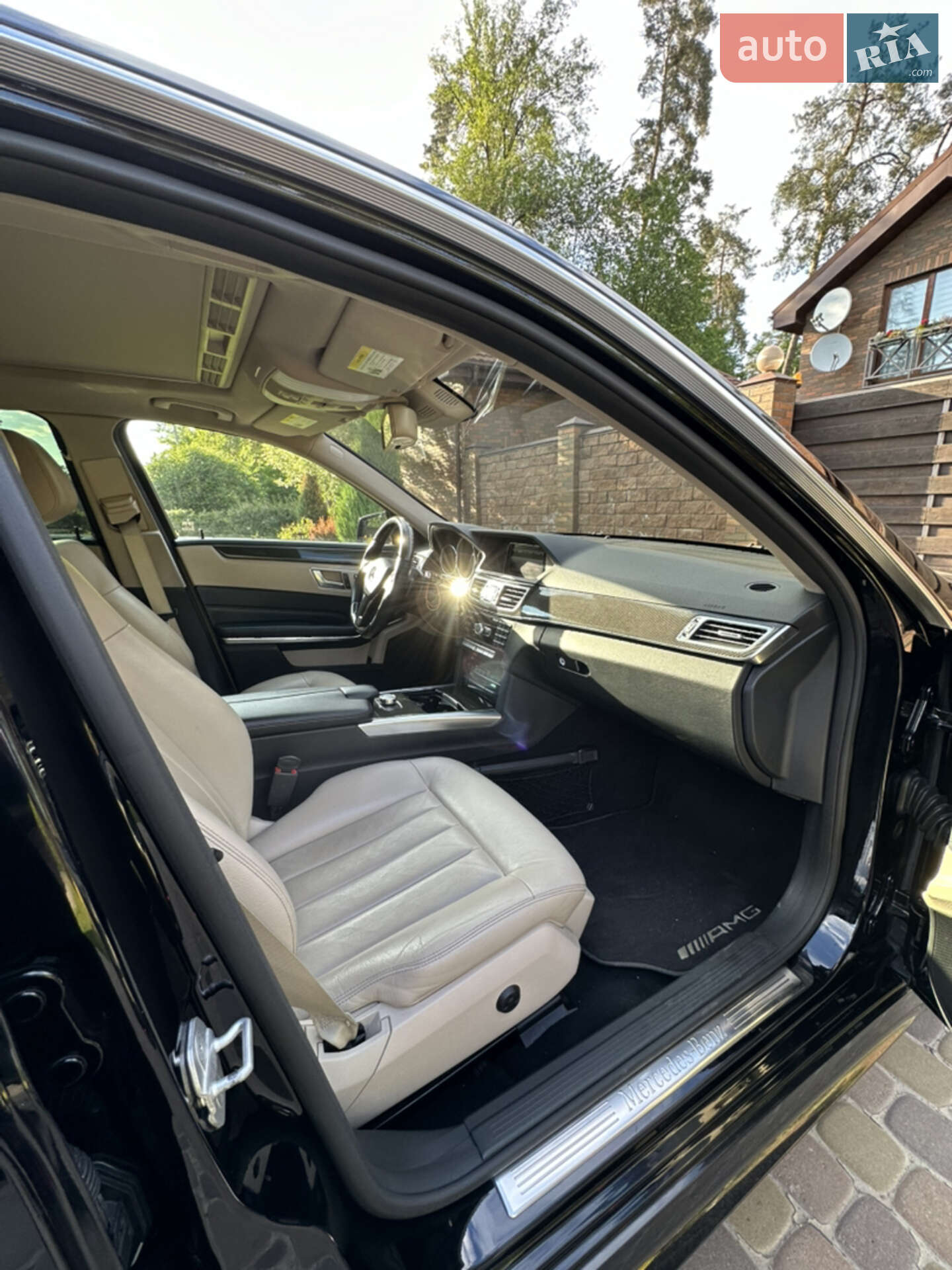 Mercedes-Benz E-Class 2013 VIN WDDHF8JB0EA845454 фото оголошення 20 з 20