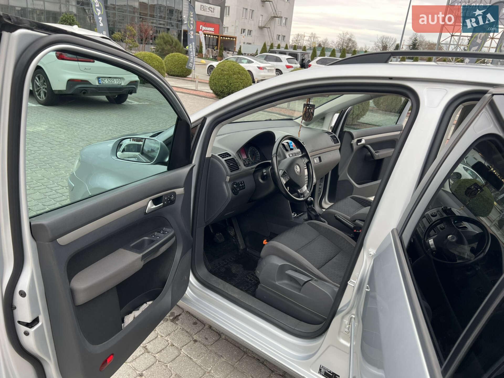 Volkswagen Touran 2008 VIN WVGZZZ1TZ9W059823 фото оголошення 11 з 15