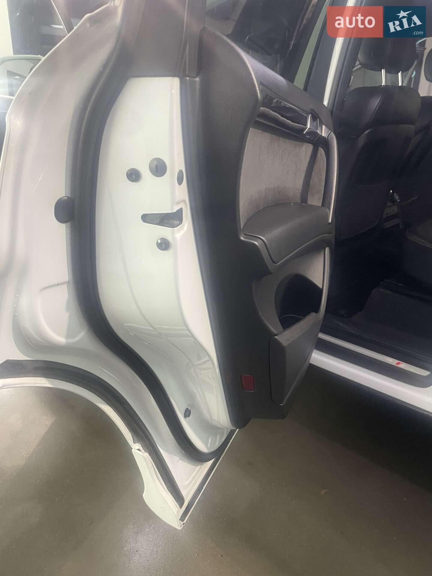 Audi Q7 2013 VIN WAUZZZ4L1ED000737 фото оголошення 42 з 45