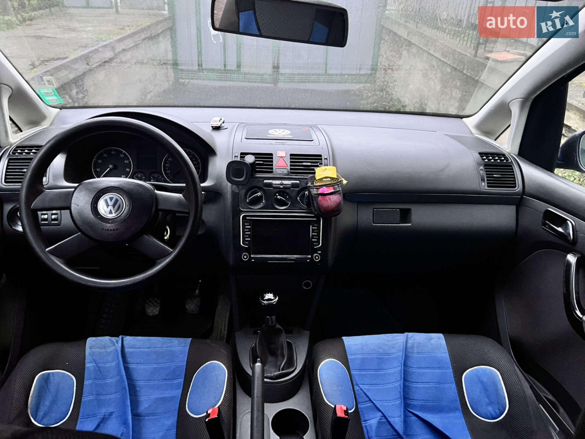 Volkswagen Touran 2003 VIN WVGZZZ1TZ3W011681 фото оголошення 10 з 15