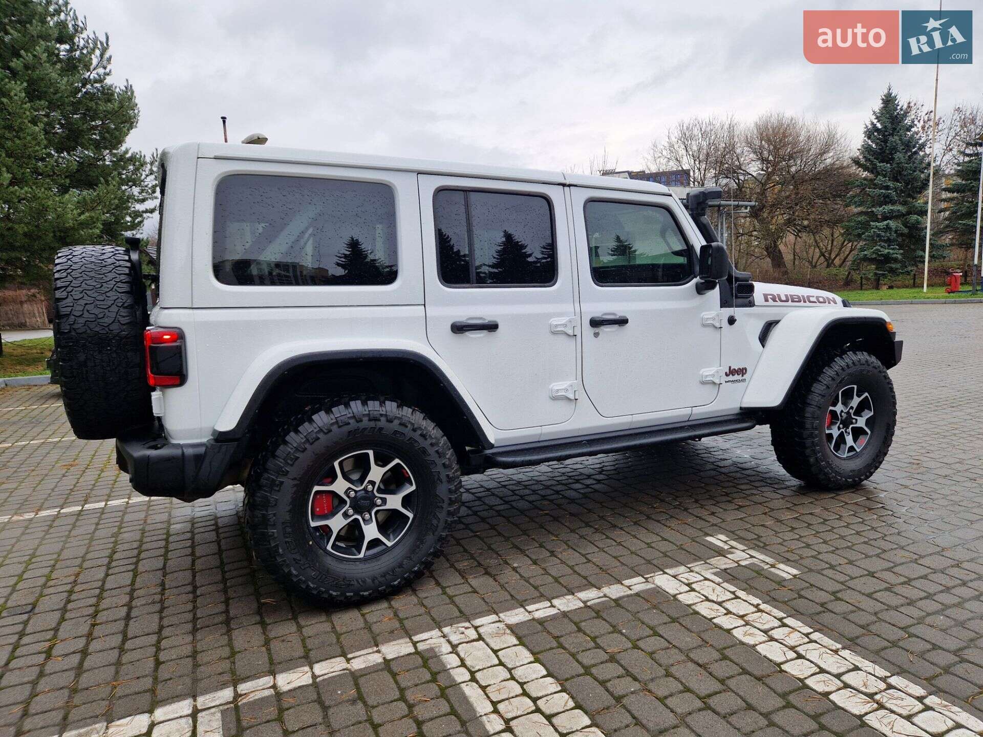 Jeep Wrangler 2022 VIN 1C4HJXFG7NW106446 фото оголошення 16 з 62