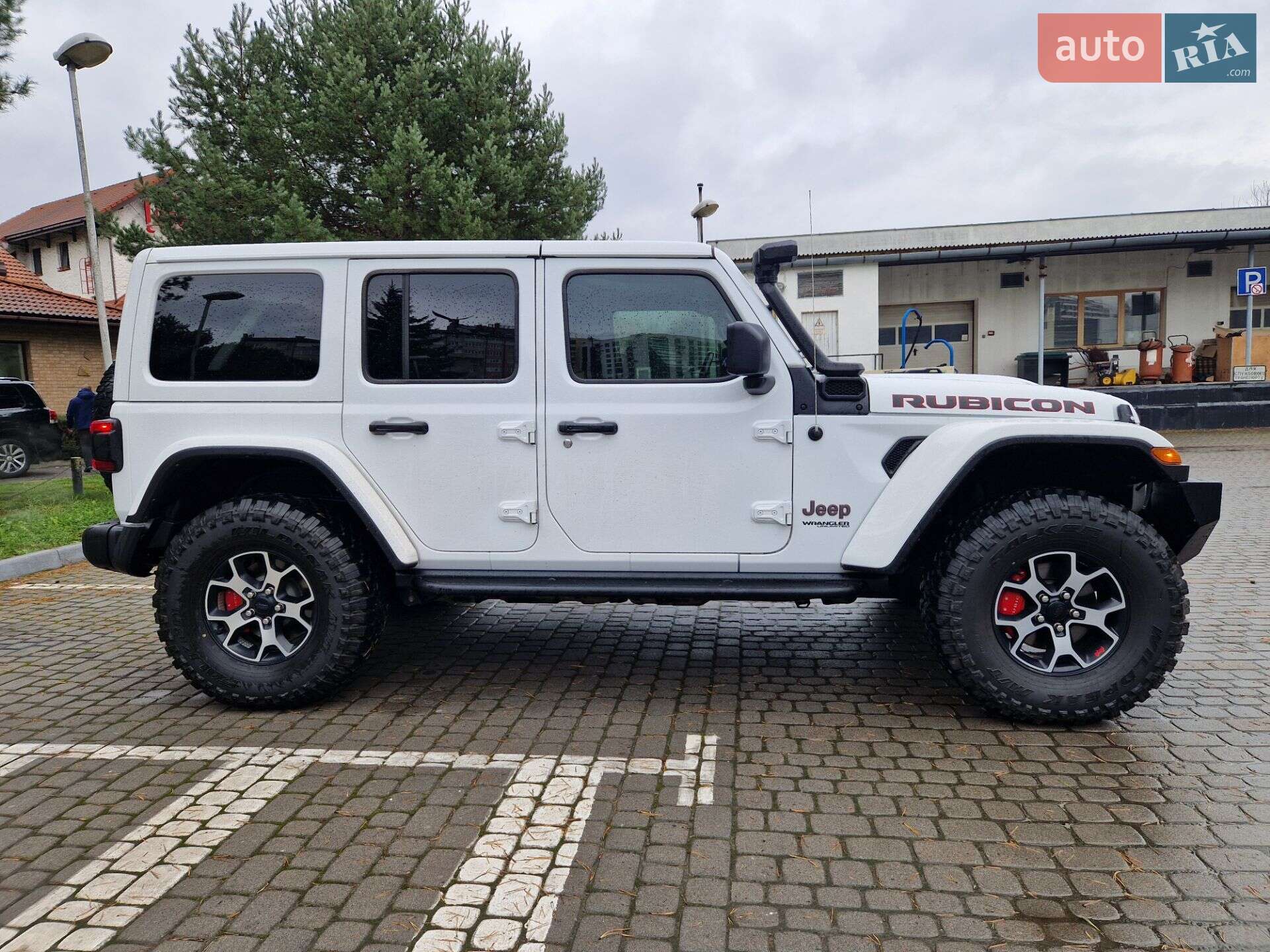 Jeep Wrangler 2022 VIN 1C4HJXFG7NW106446 фото оголошення 18 з 62
