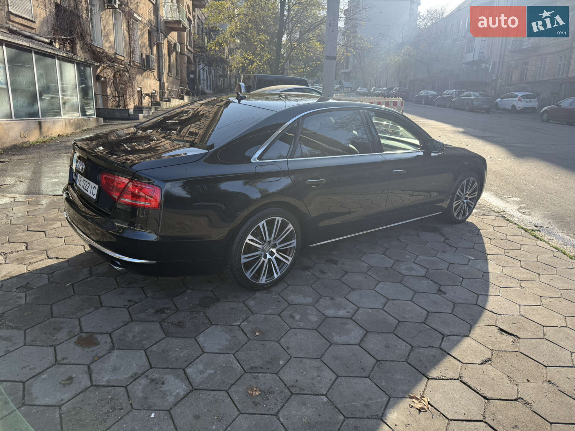 Audi A8 2013 VIN WAURGAFD2DN024678 фото оголошення 16 з 19
