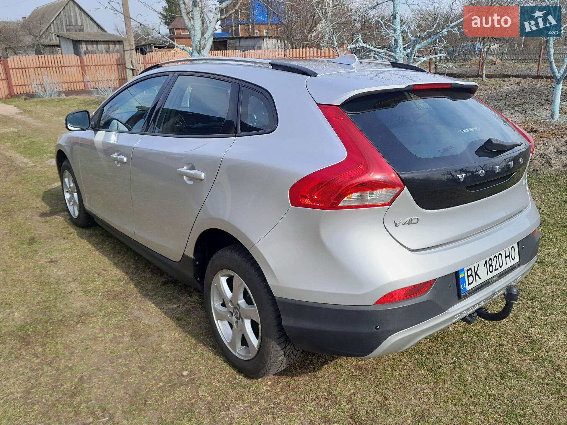 Volvo V40 Cross Country 2015 VIN YV1MZ8451F2078836 фото оголошення 19 з 39