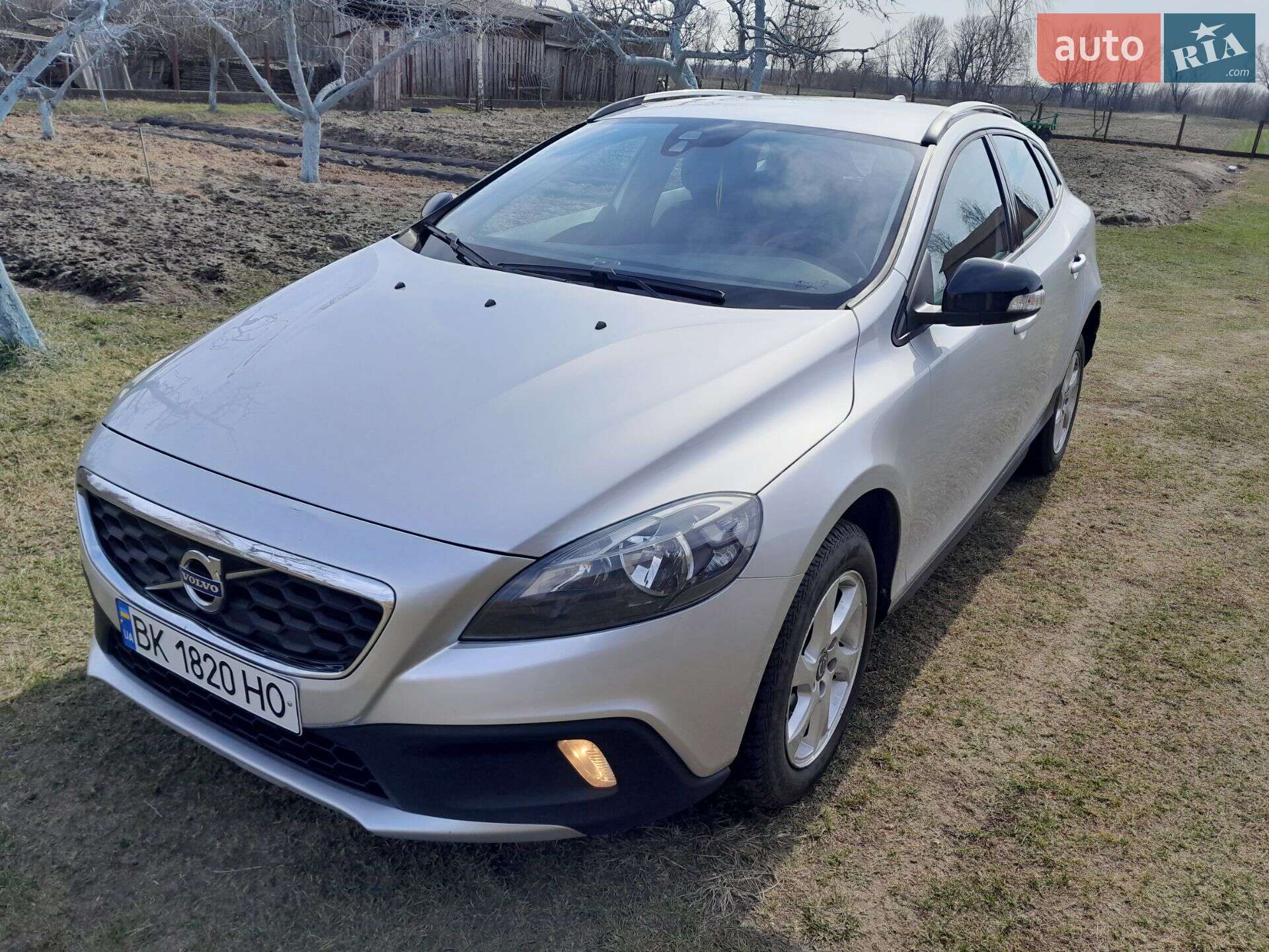Volvo V40 Cross Country 2015 VIN YV1MZ8451F2078836 фото оголошення 29 з 39