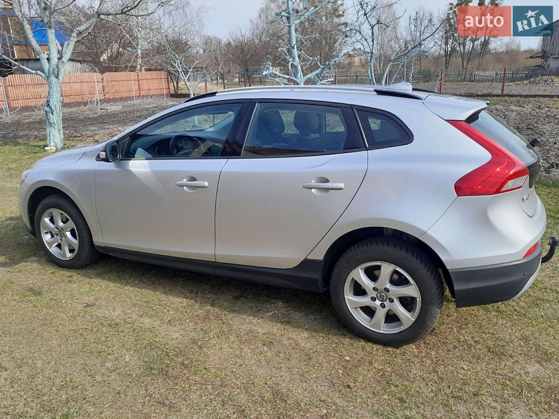 Volvo V40 Cross Country 2015 VIN YV1MZ8451F2078836 фото оголошення 21 з 39