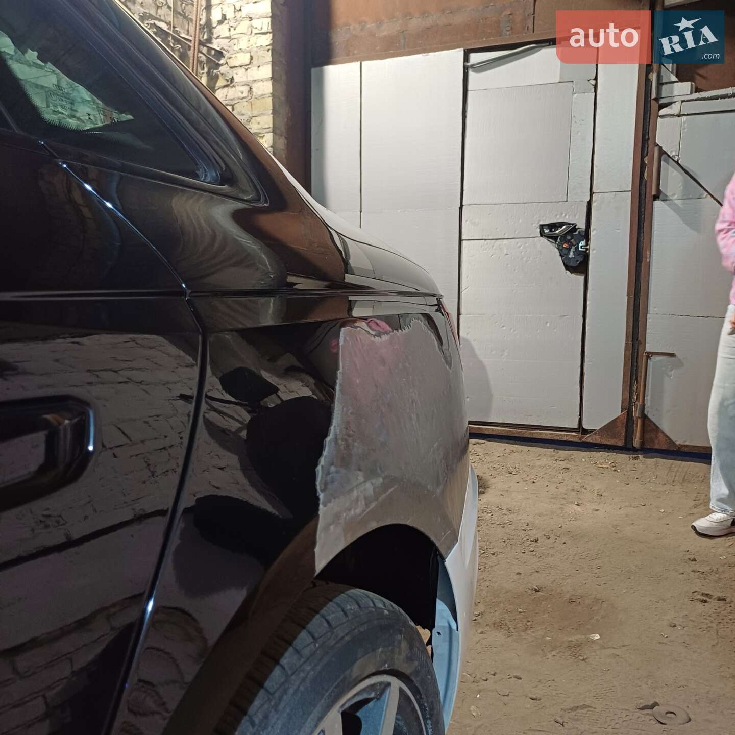 Audi A4 2022 VIN WAUBBAF47PN001434 фото оголошення 10 з 15
