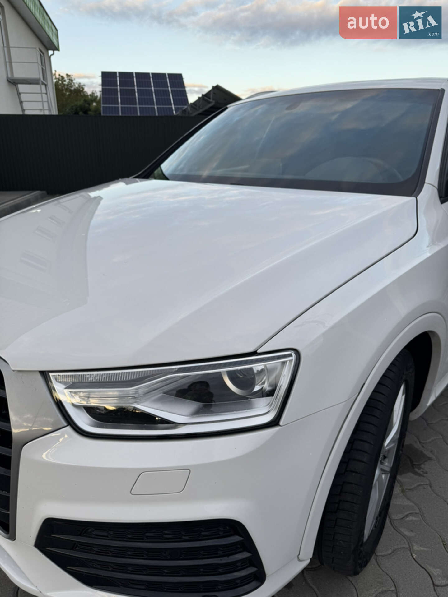 Audi Q3 2018 VIN WA1BCCFS7JR029576 фото оголошення 10 з 36