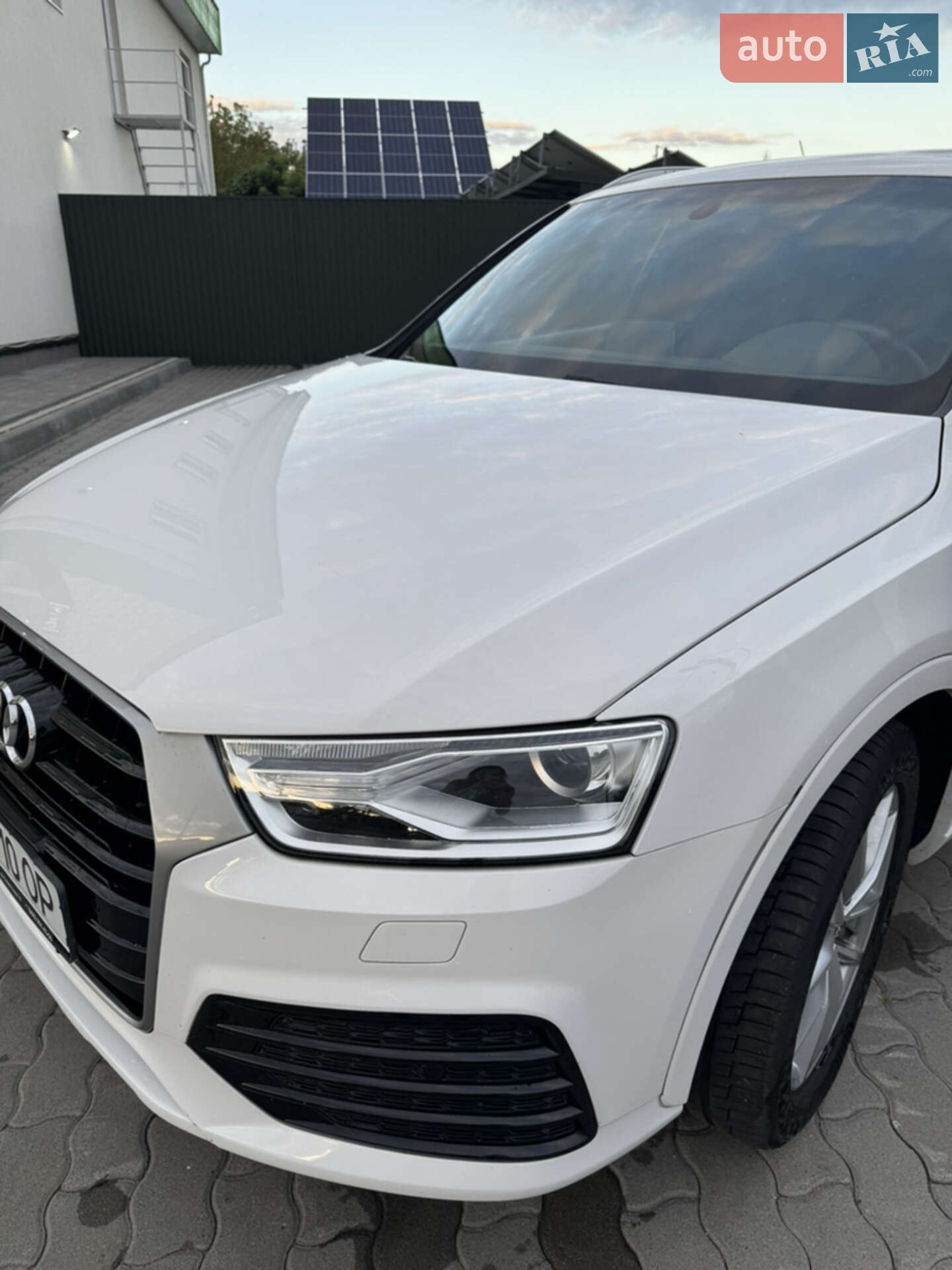 Audi Q3 2018 VIN WA1BCCFS7JR029576 фото оголошення 11 з 36