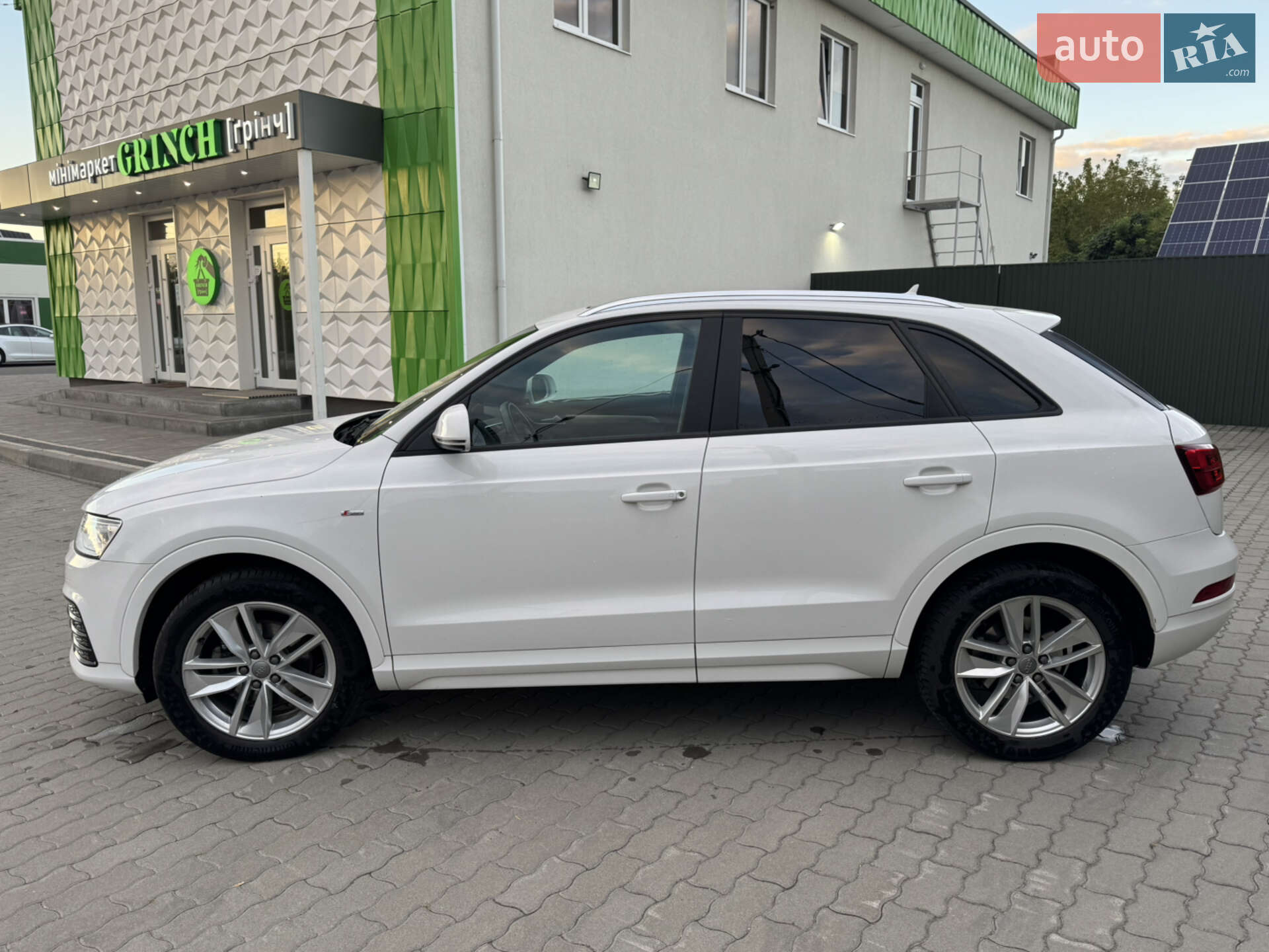 Audi Q3 2018 VIN WA1BCCFS7JR029576 фото оголошення 20 з 36