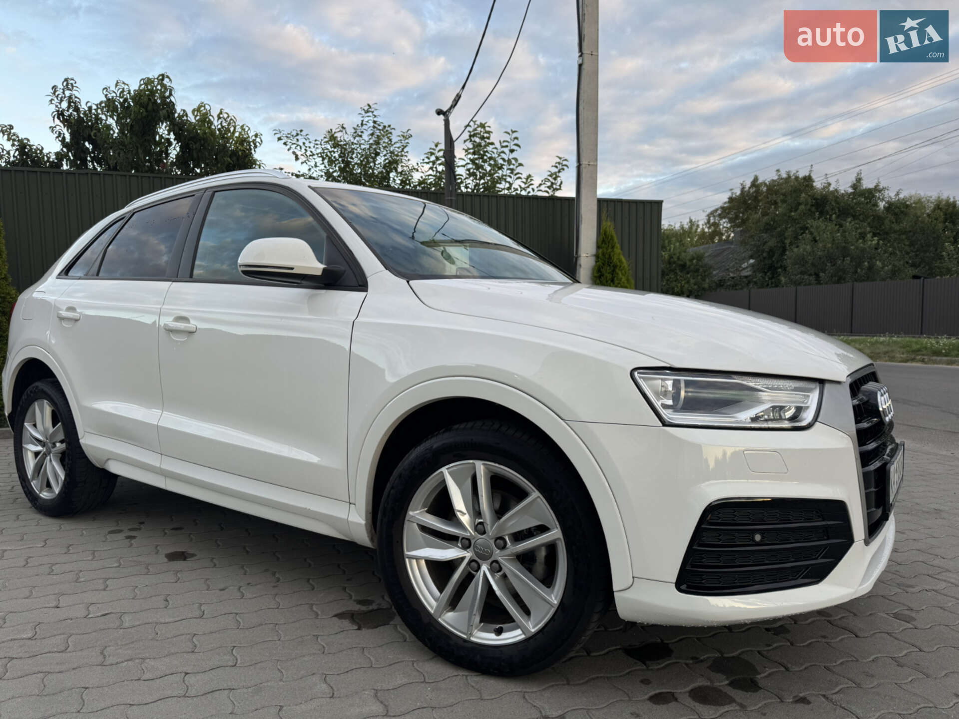 Audi Q3 2018 VIN WA1BCCFS7JR029576 фото оголошення 21 з 36