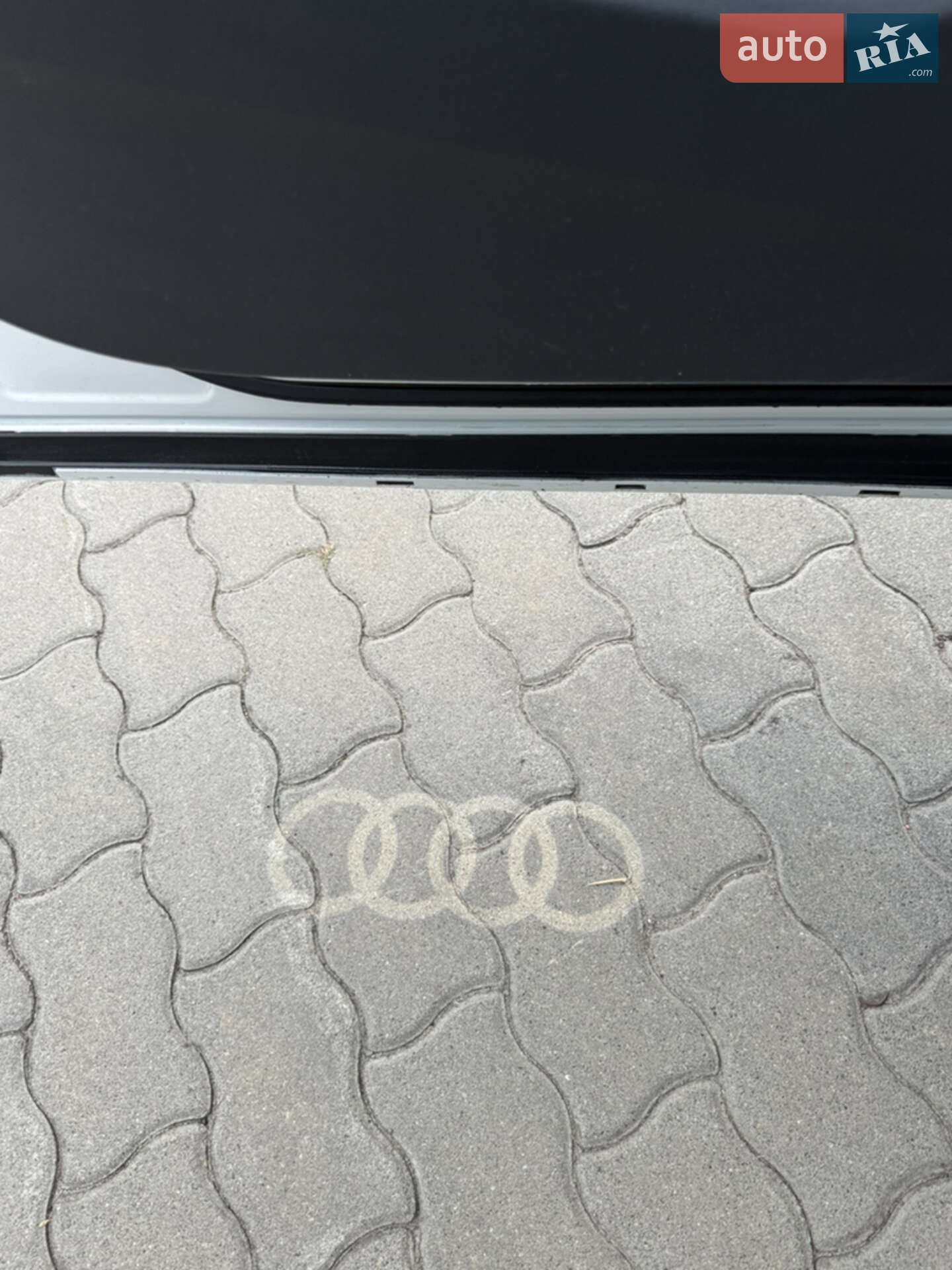 Audi Q3 2018 VIN WA1BCCFS7JR029576 фото оголошення 34 з 36