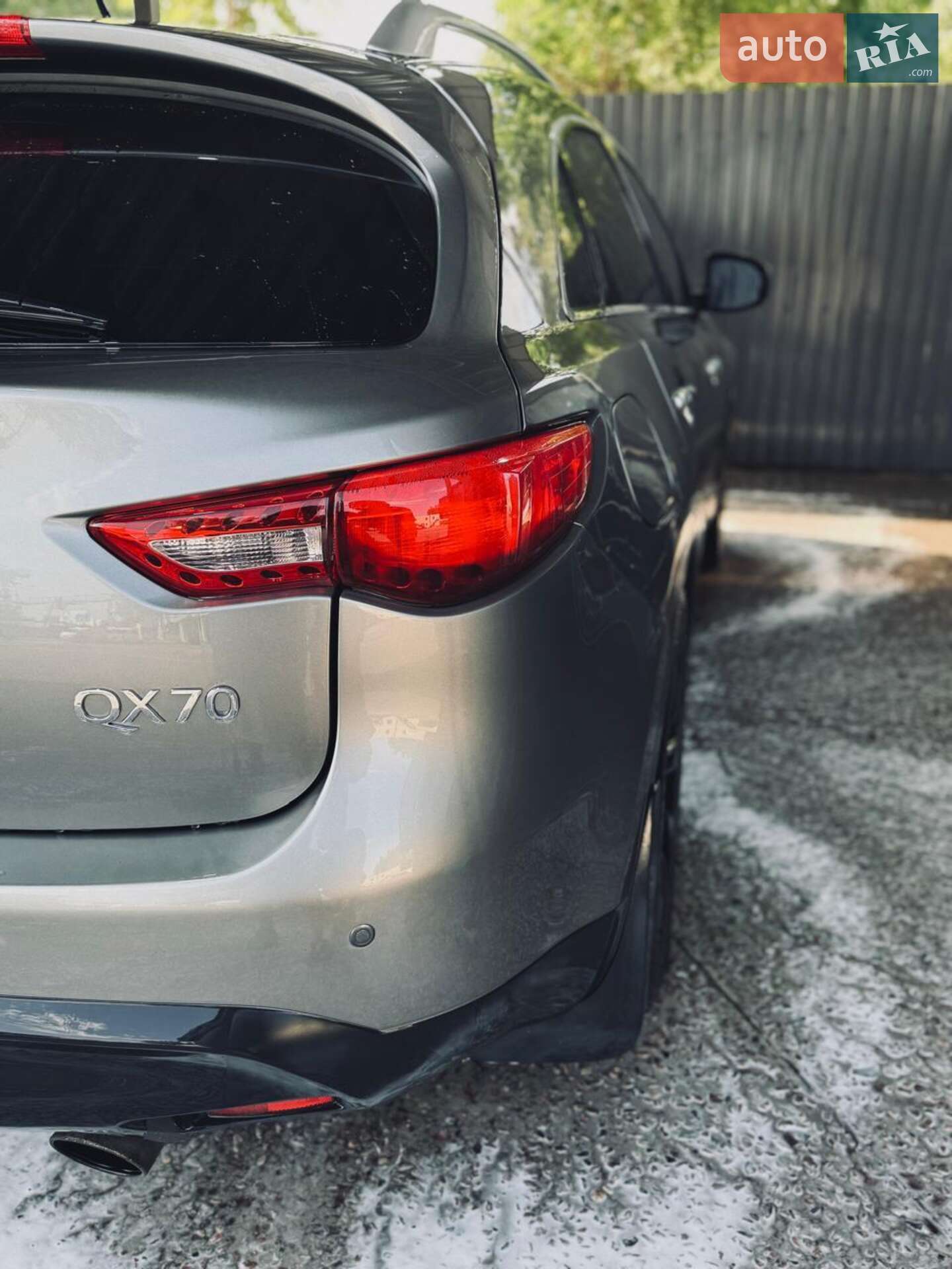 Infiniti QX70 2013 VIN JN8CS1MW6EM410270 фото оголошення 2 з 15
